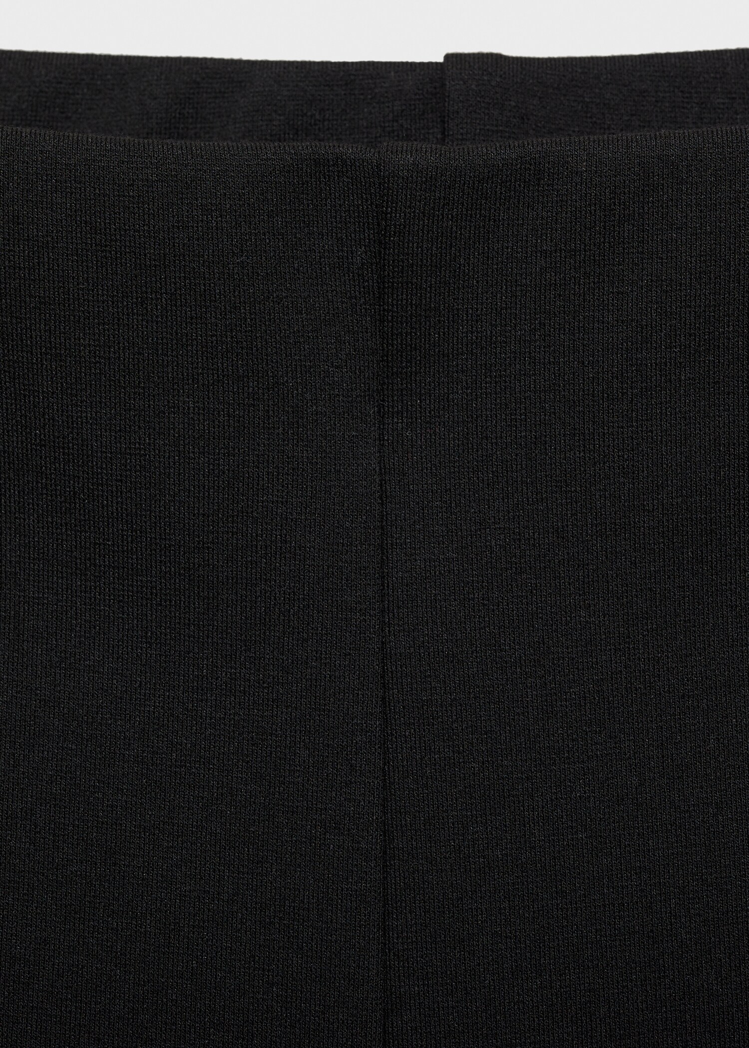 Knitted trousers with contrasting stripes - Details of the article 8