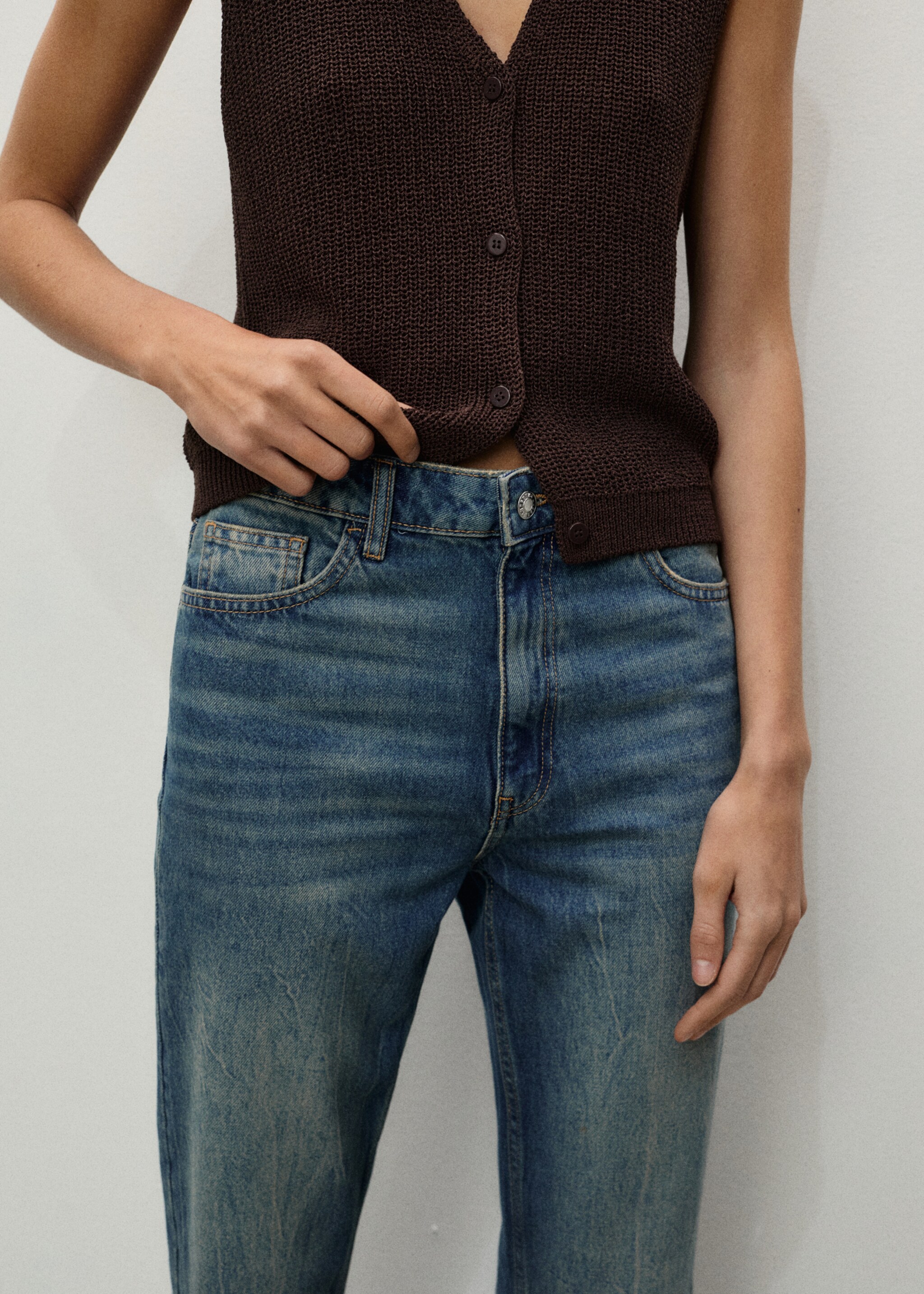 Mom2000 high-waist mom jeans - Detail van het artikel 3, Donker vintage blauw. Ref: 87040574-00.