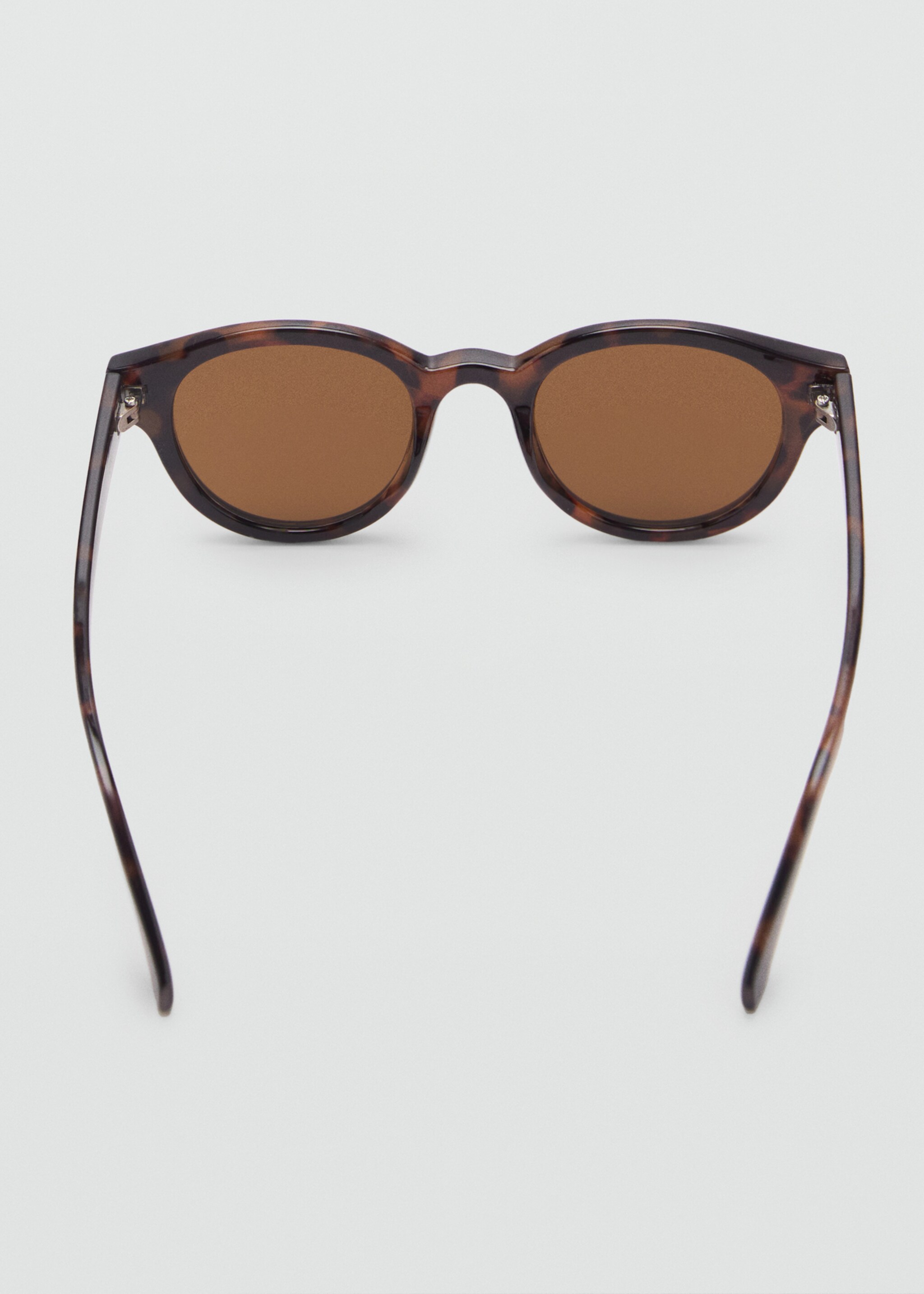Resin frame sunglasses - Details of the article 1, Chocolate. Ref: 87040578-00.