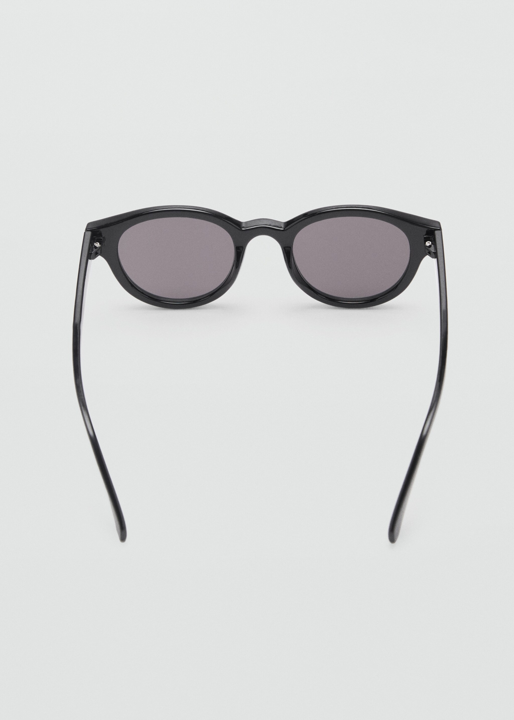 Resin frame sunglasses - Details of the article 1, Black. Ref: 87040578-00.