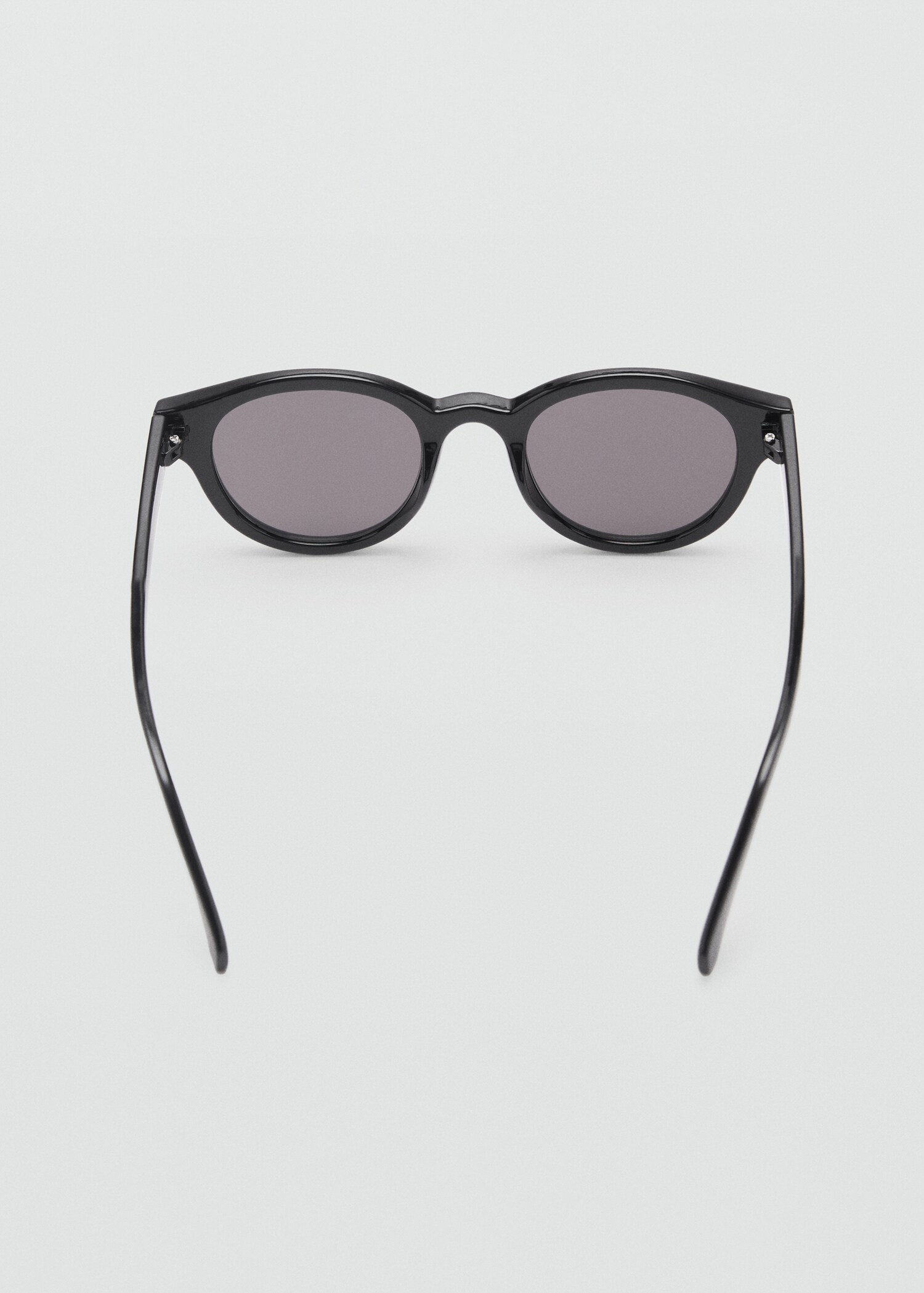 Resin frame sunglasses - Details of the article 1