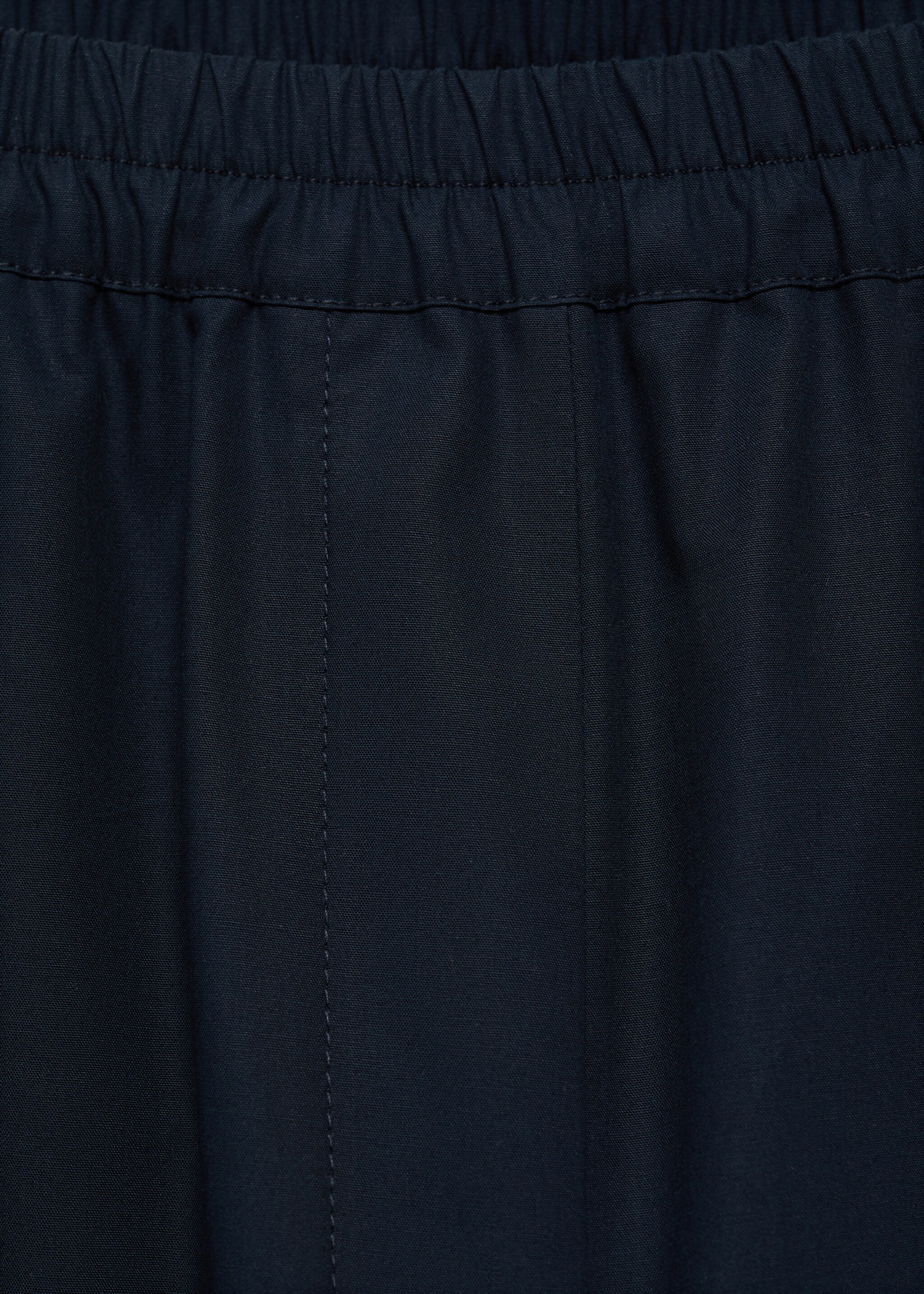 Cotton culotte trousers - Details of the article 8, Dark Navy. Ref: 87040583-00.