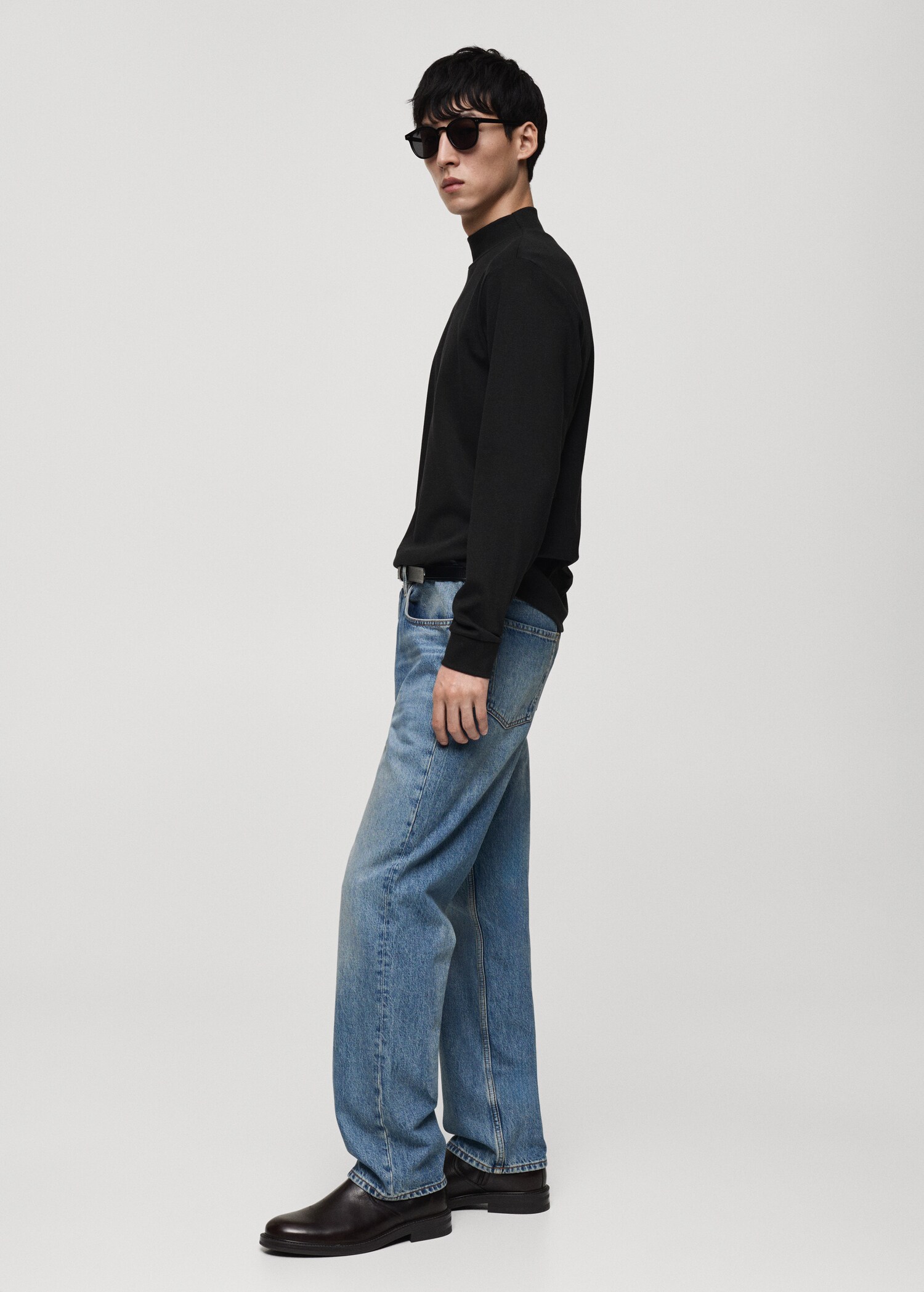 Langärmliges T-Shirt mit halbhohem Kragen - Detail des Artikels 2