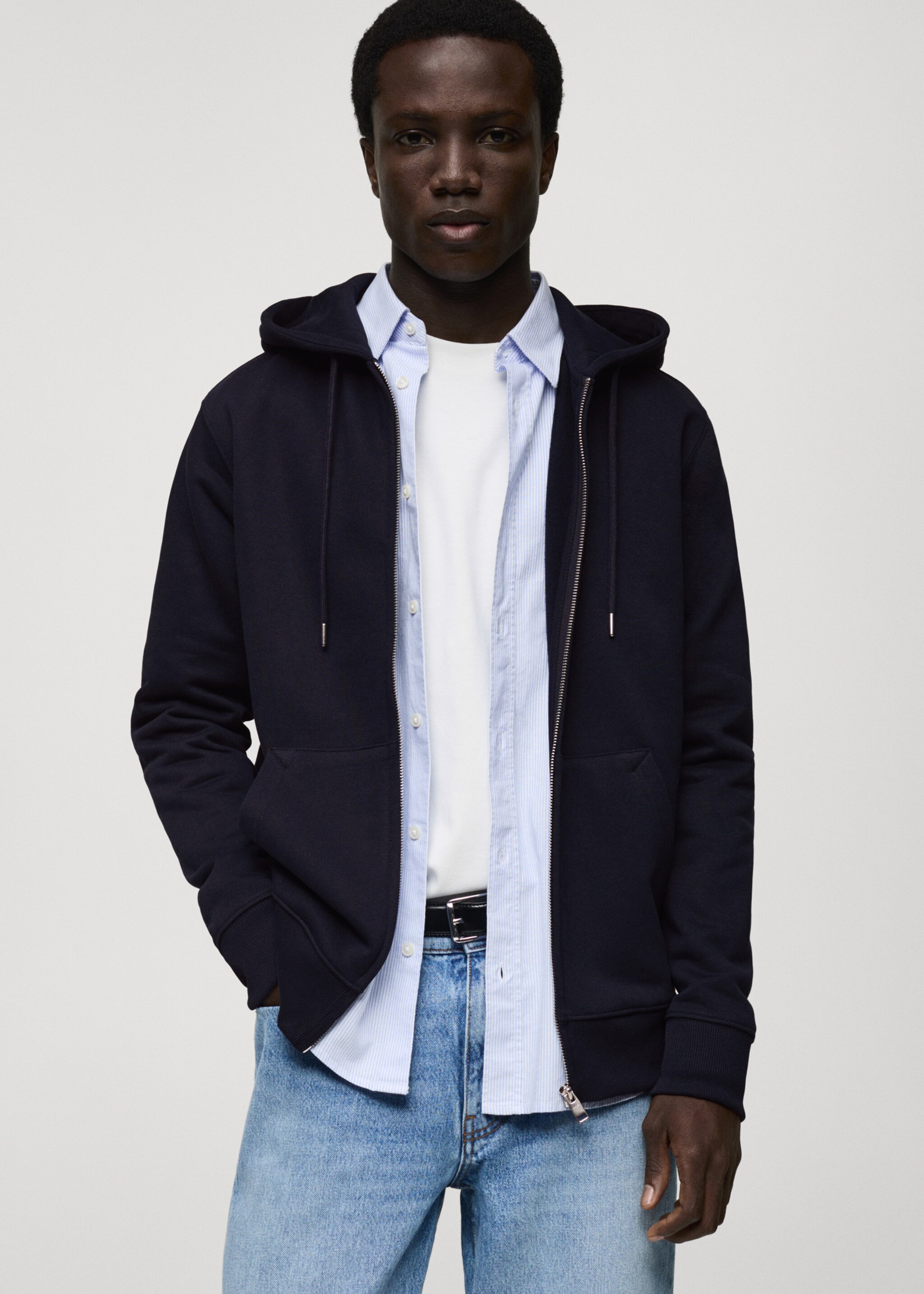 Regular-fit hoodie - Medium plane, Dark Navy. Ref: 87040602-00.