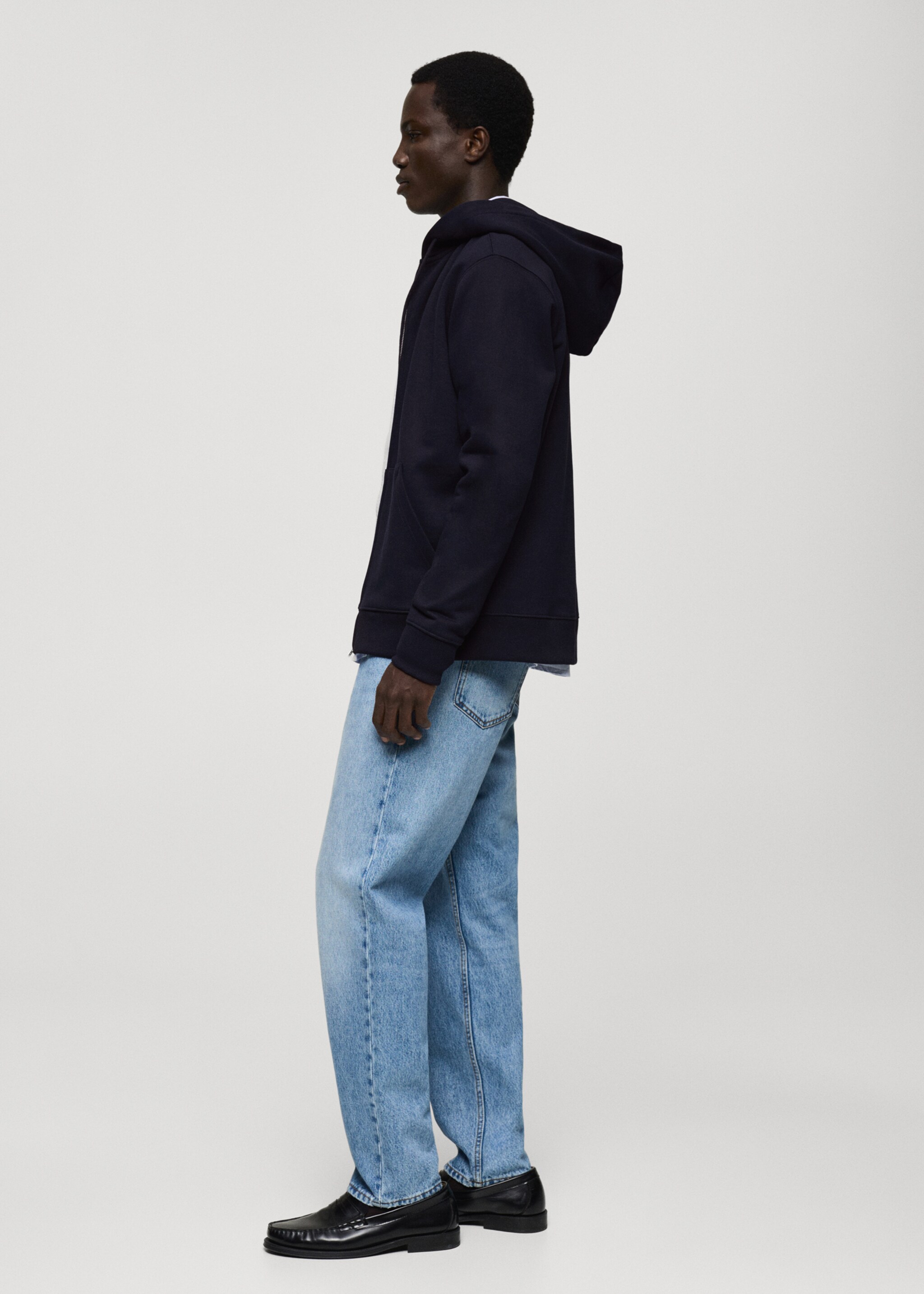 Regular-fit hoodie - Details of the article 2, Dark Navy. Ref: 87040602-00.