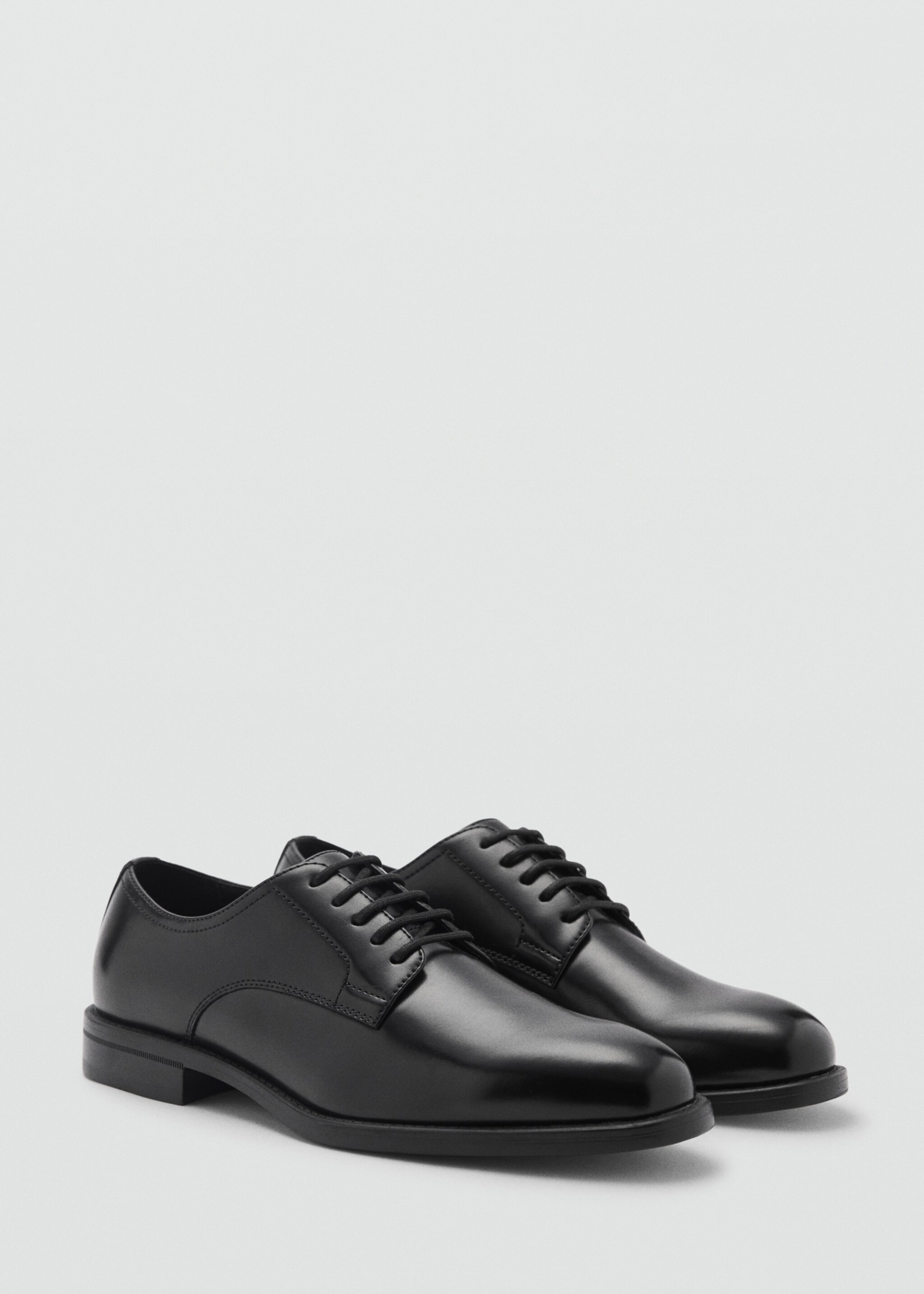 Blucher suit shoes - Medium plane, Black. Ref: 87040612-00.