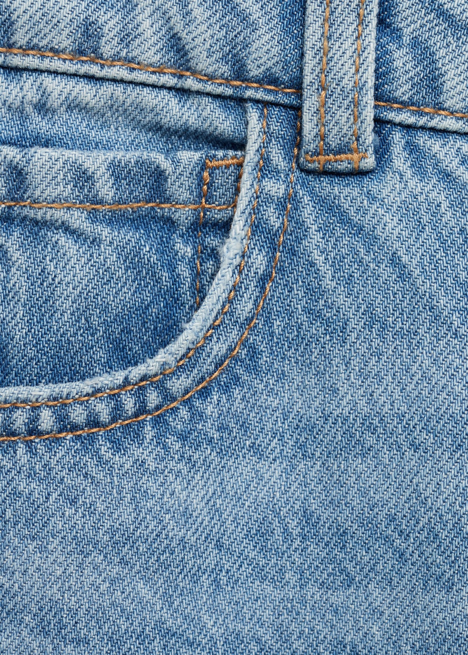 Mom Fit-Jeans mit Zierrissen - Detail des Artikels 0