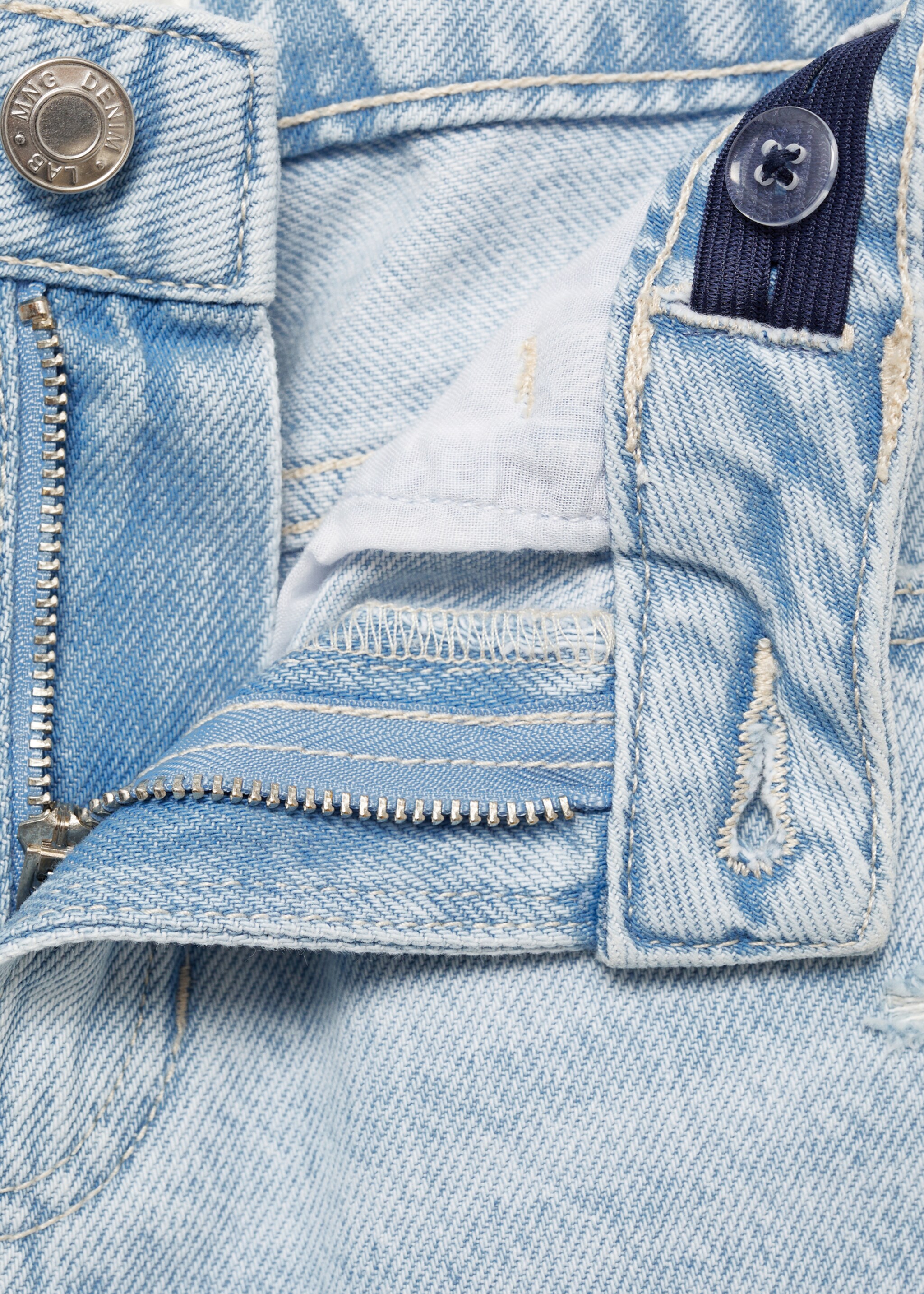 Wideleg low frayed hem jeans - Details of the article 8, Light Blue. Ref: 87040618-00.