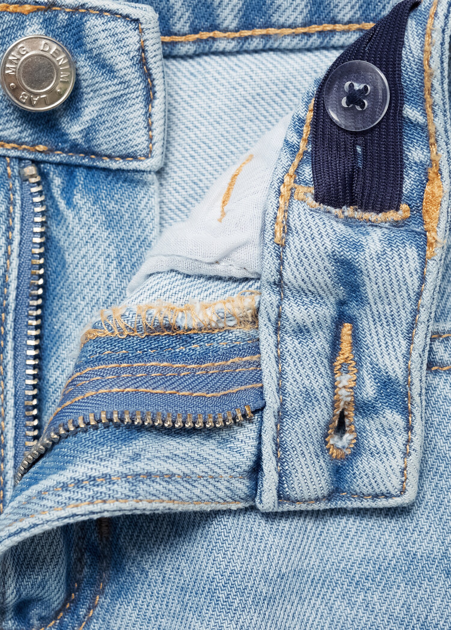 Wideleg low frayed hem jeans - Details of the article 8