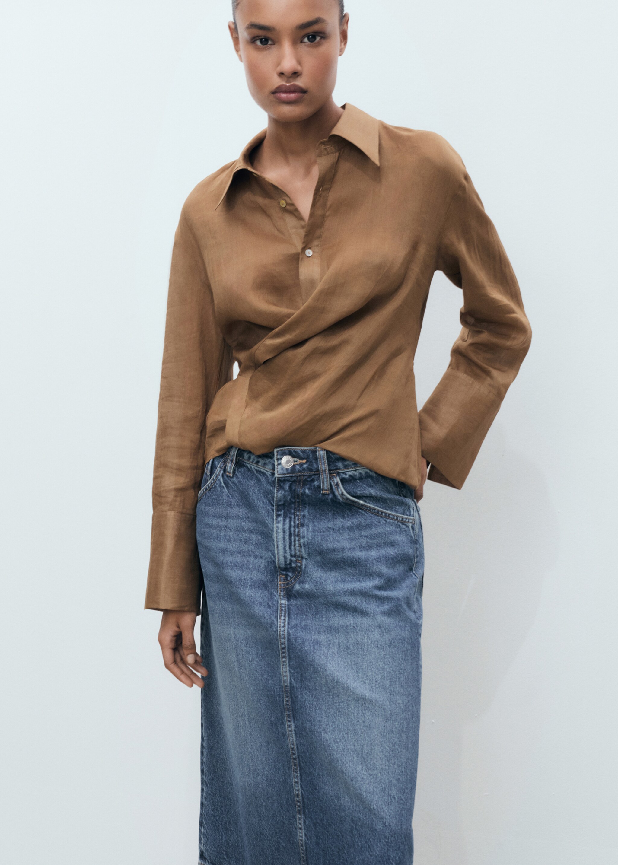 Denim midi-skirt - Details of the article 1, Dark Blue. Ref: 87040637-00.