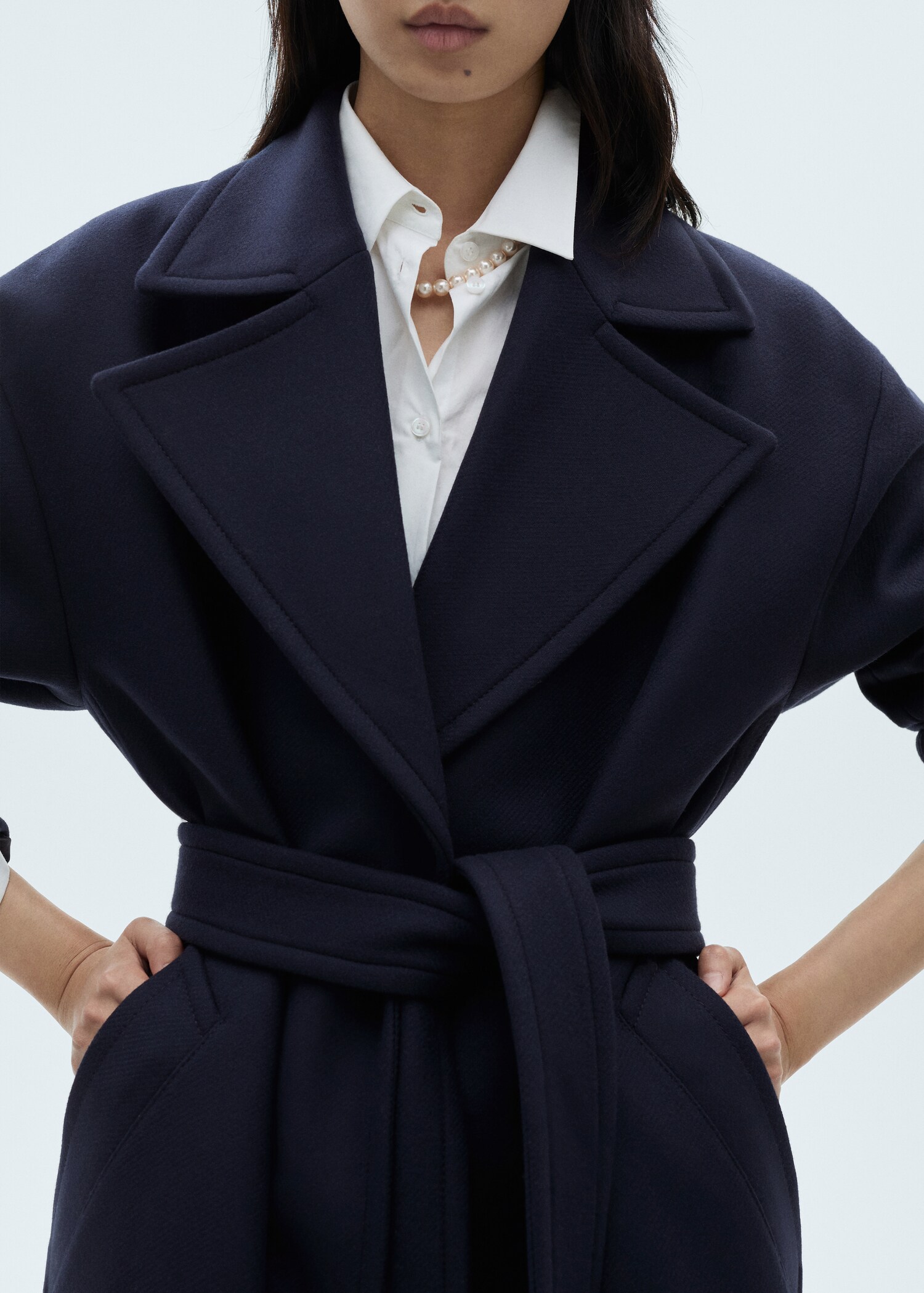 Long virgin wool coat - Details of the article 2