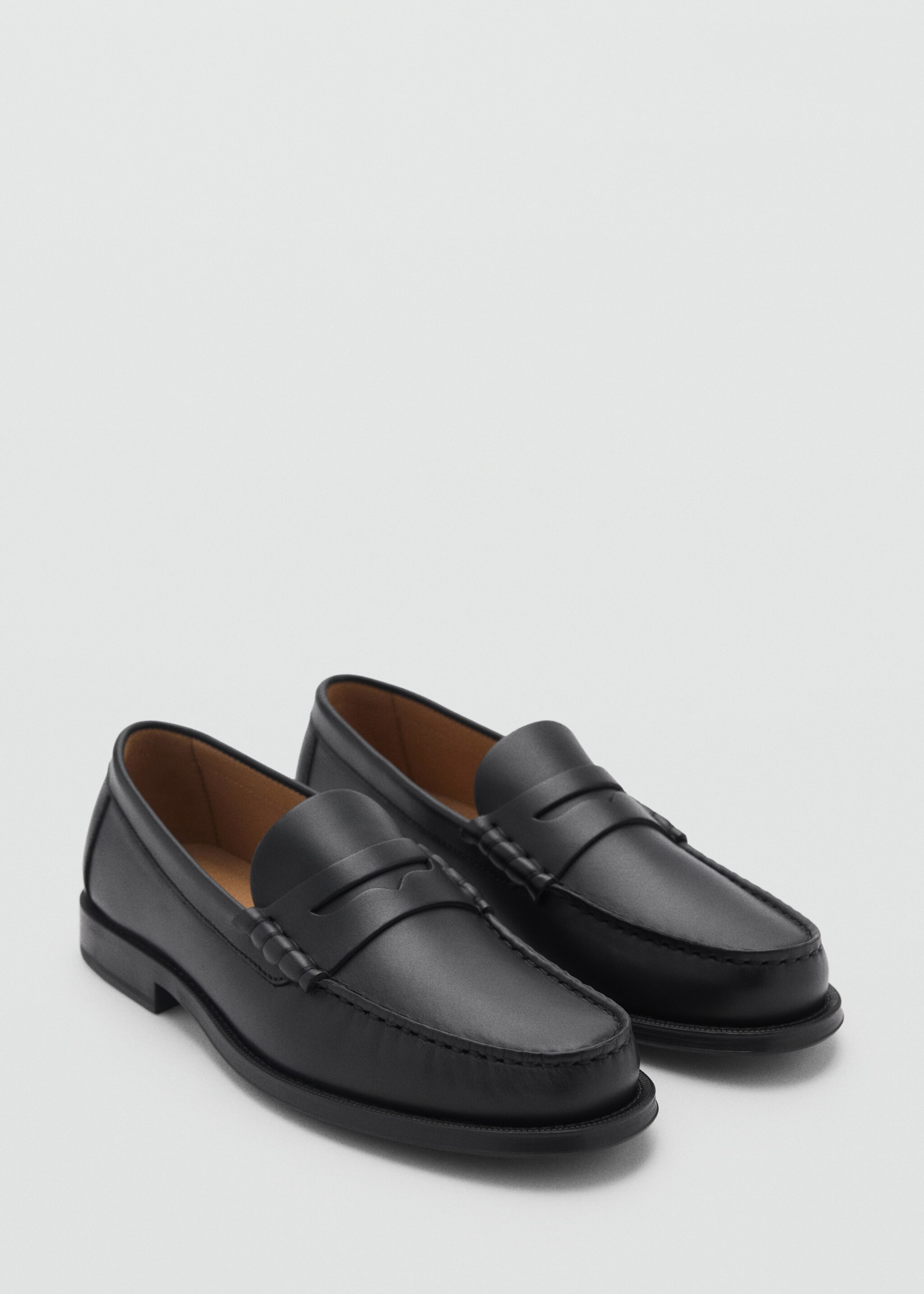 Leather penny loafers - Medium plane, Black. Ref: 87040651-00.