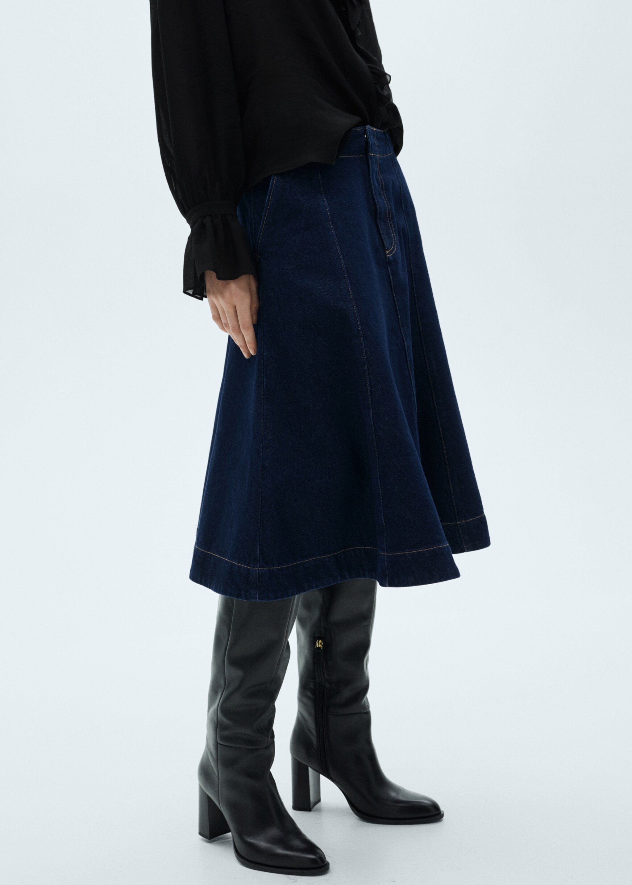 Flared denim skirt - Medium plane, Open Blue. Ref: 87040653-00.