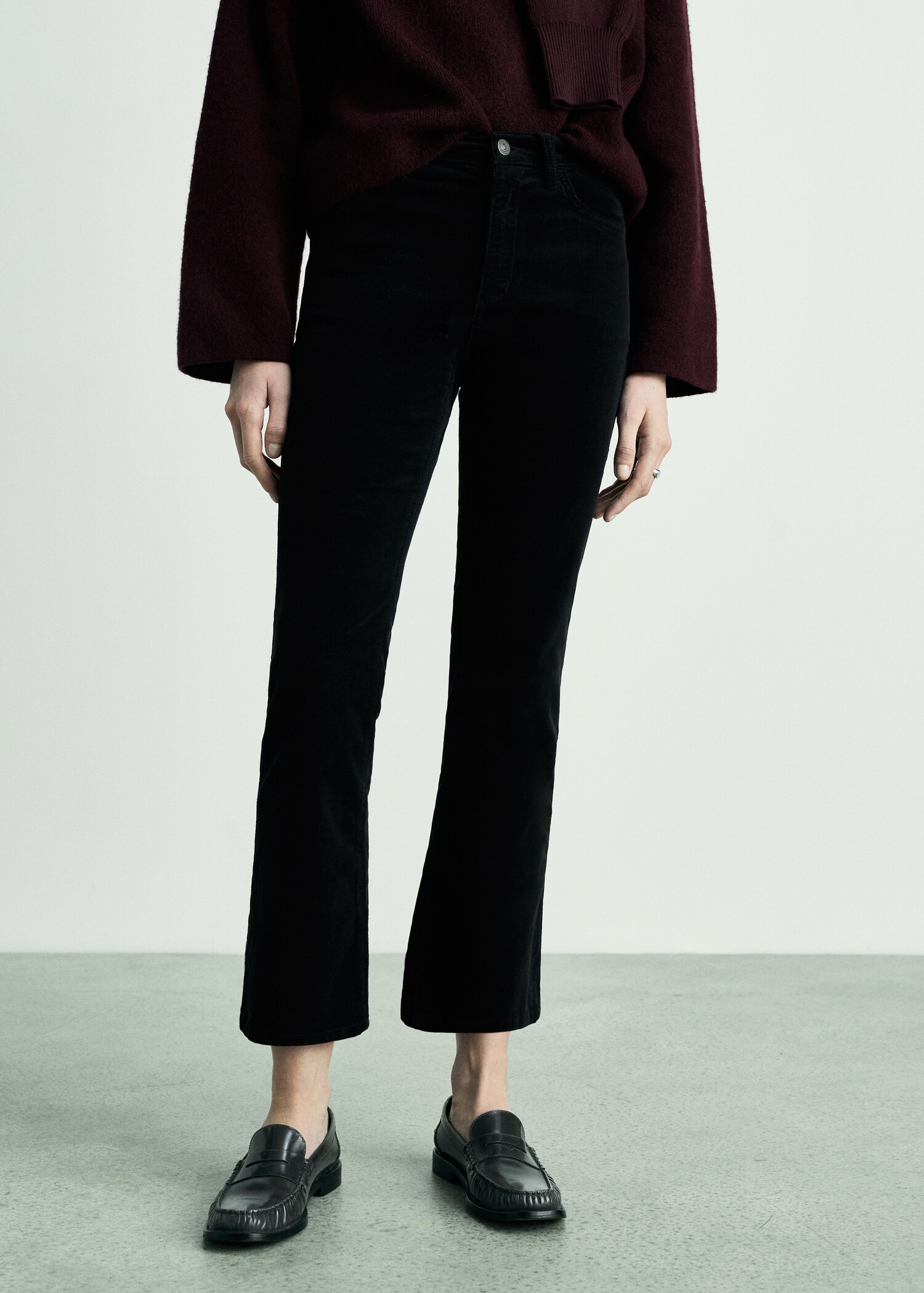 Jean Sienna flare crop velours côtelé - Plan moyen