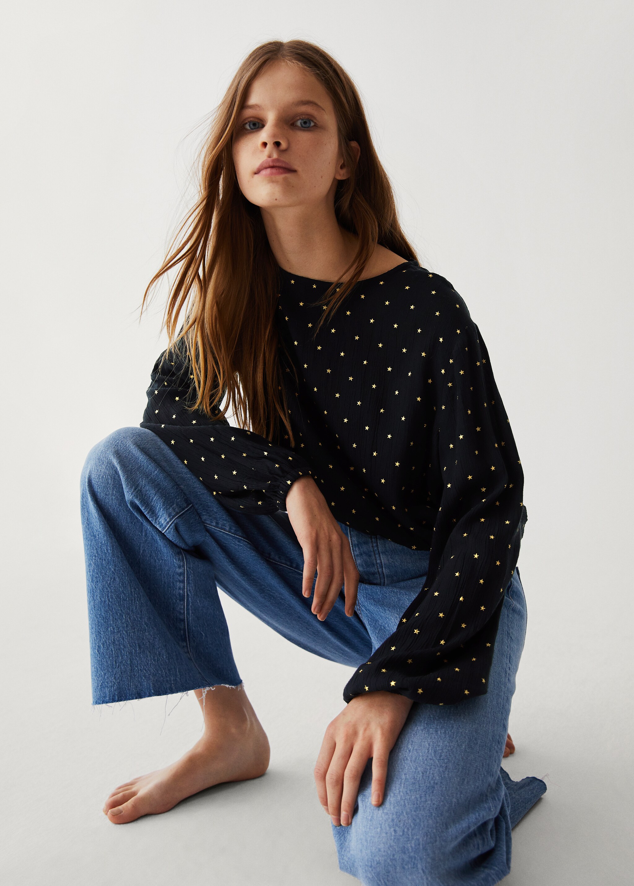 Blusa estampado estrellas - Plano medio