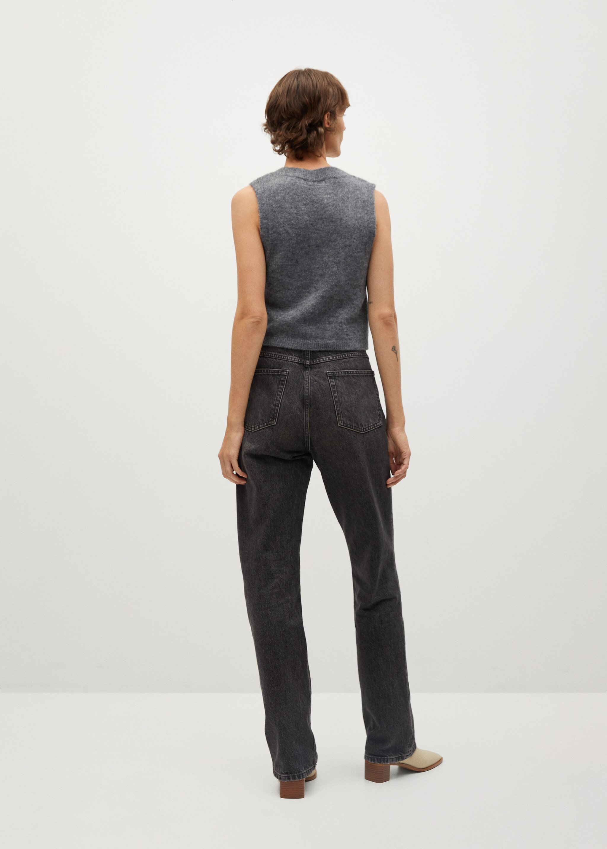 Knitted gilet with buttons - Reverse of the article