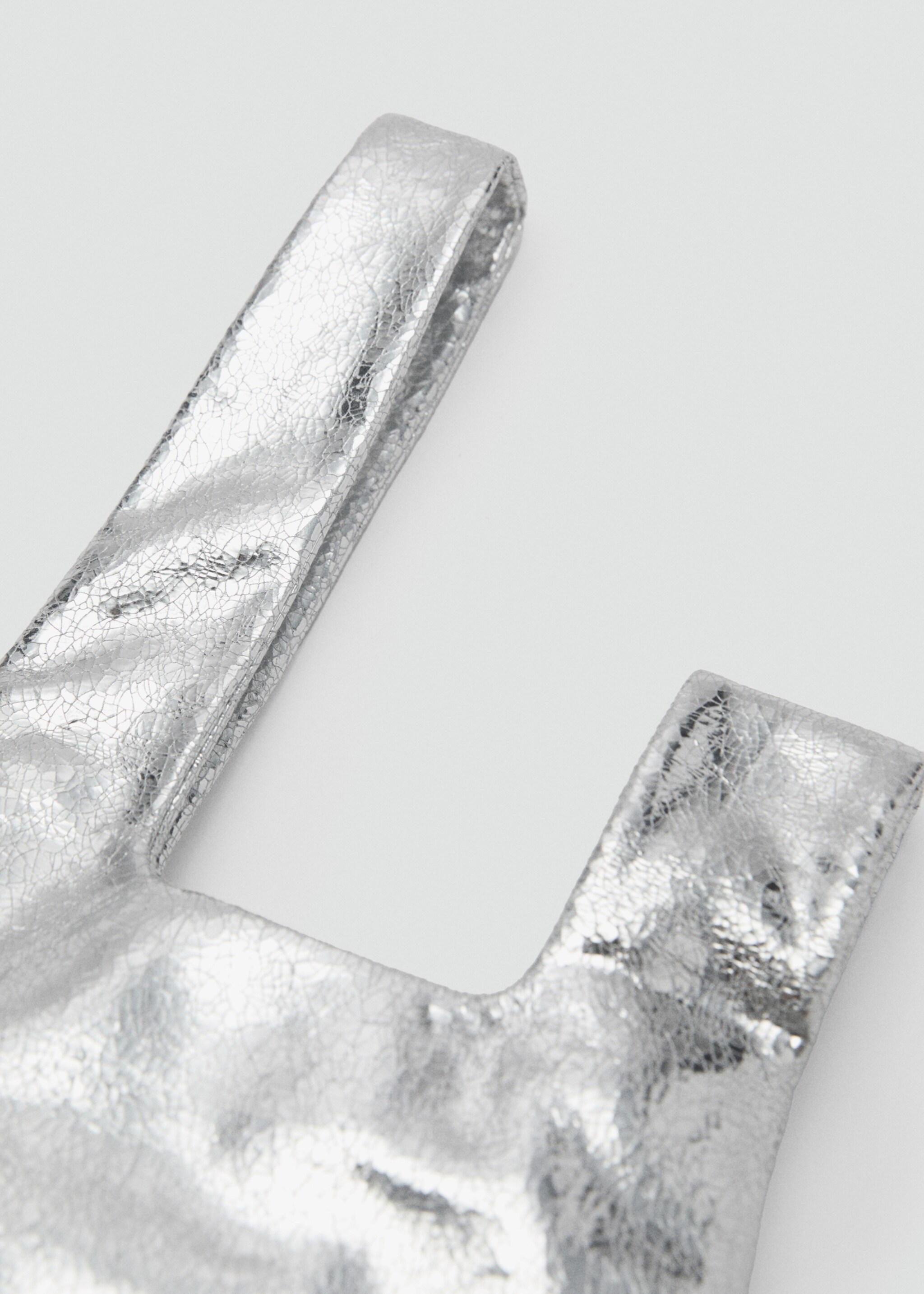 Metallic handbag - Details of the article 1, Silver. Ref: 87042540-00.