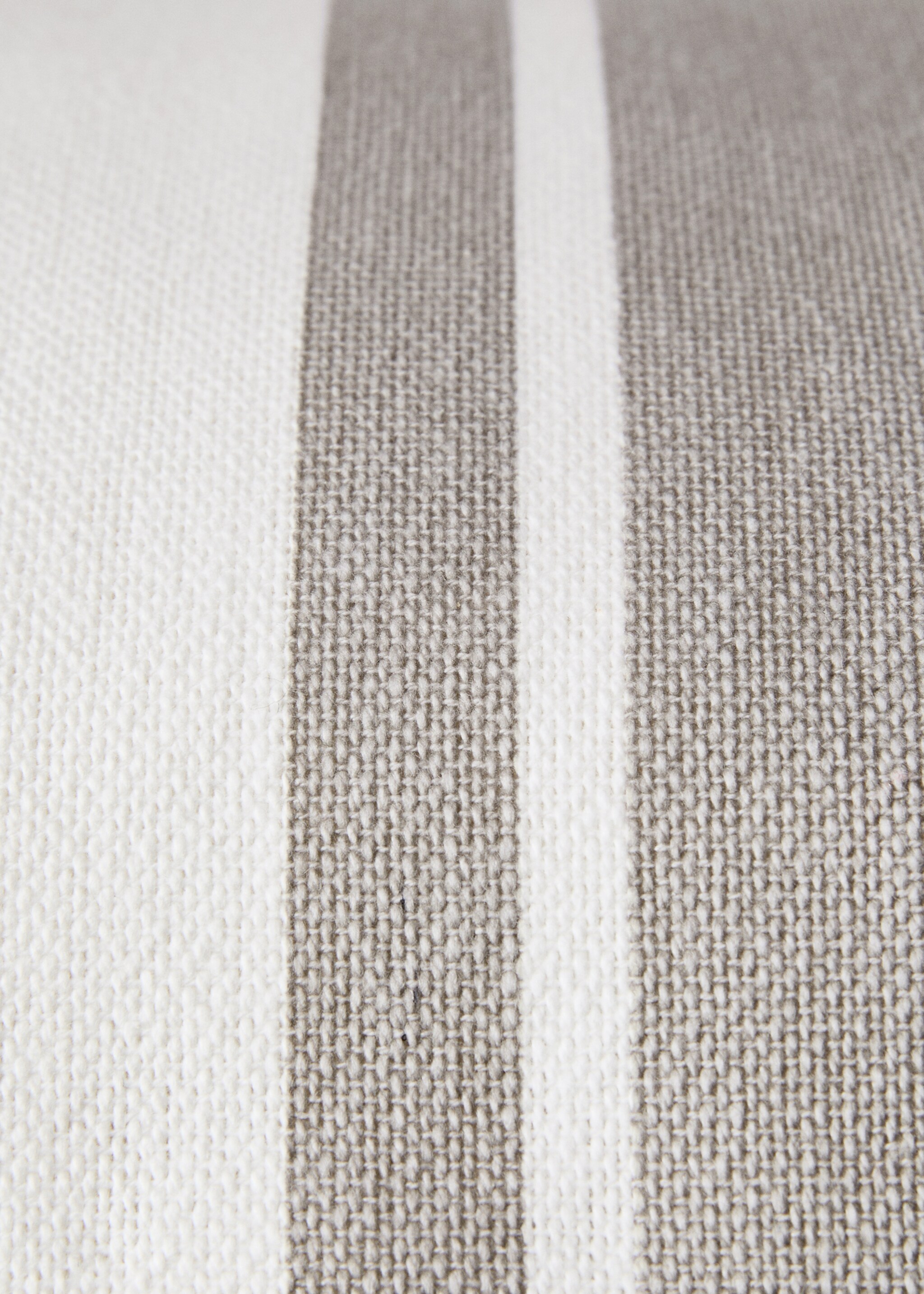 Cotton wide-striped cushion cover 30x50 cm - Details of the article 2, Light/Pastel Grey. Ref: 87042911-00.