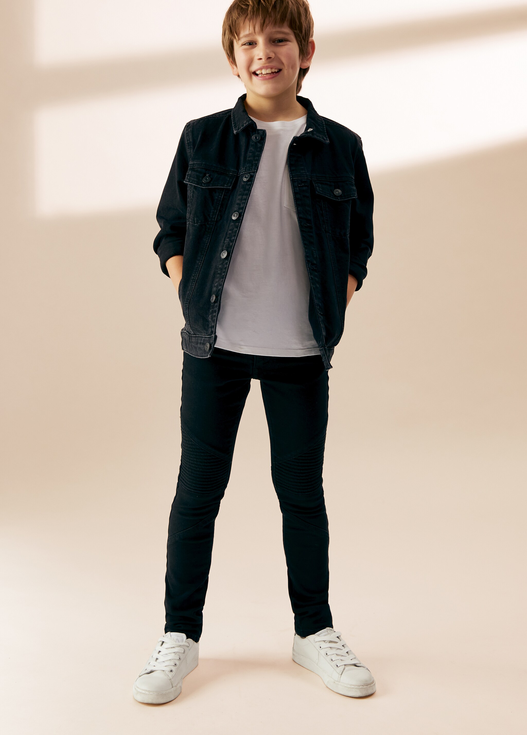 Džíny skinny s detailem na koleni - Detail zboží 5