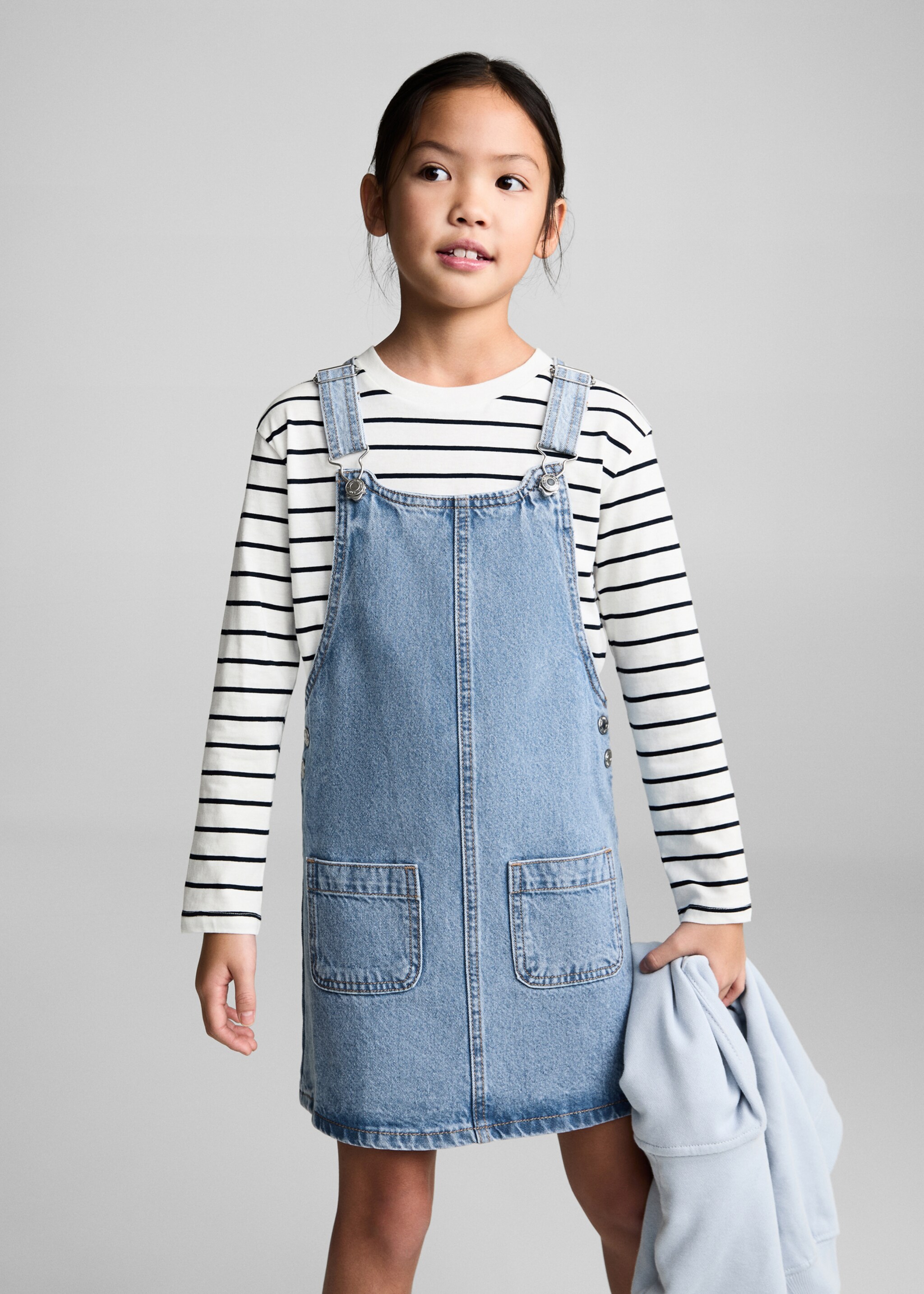 Short denim pinafore - Medium plane, Medium Blue. Ref: 87043270-00.