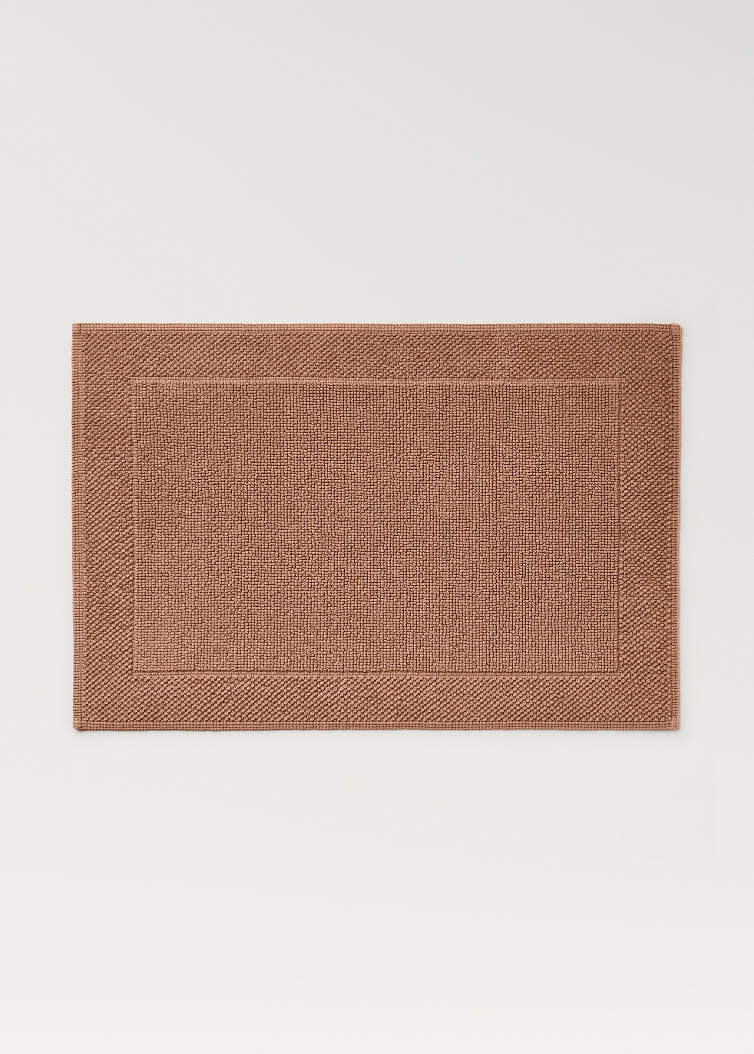 Badrumsmatta med ramdesign - Artikel utan modell