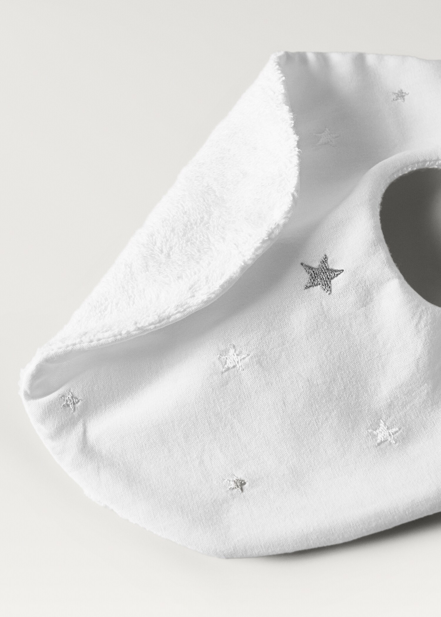 Badstoffen slab met sterretjesborduursel - Detail van het artikel 1