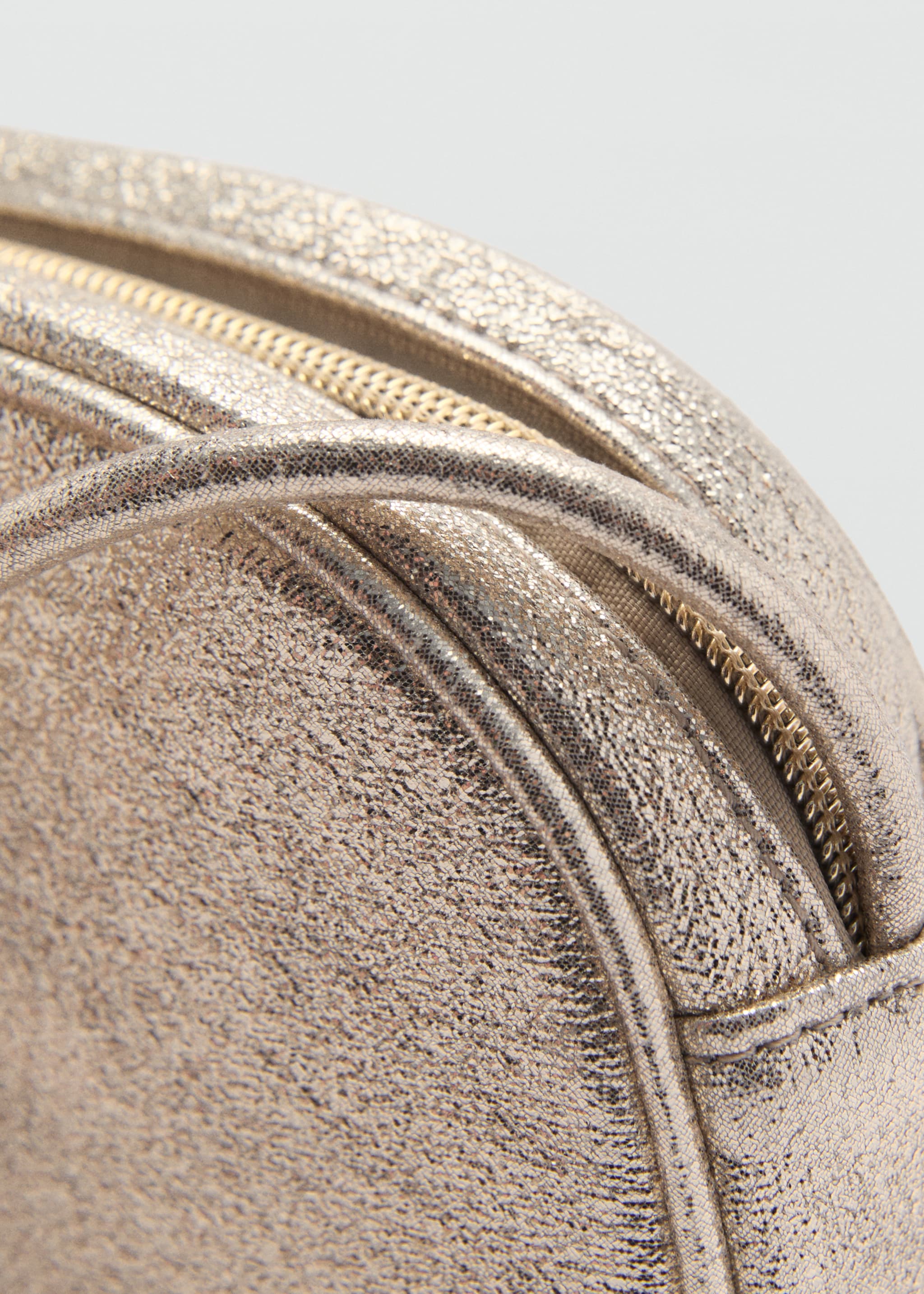 Mini bolso asa metálica - Detalle del artículo 2, Oro. Ref: 87043646-00.