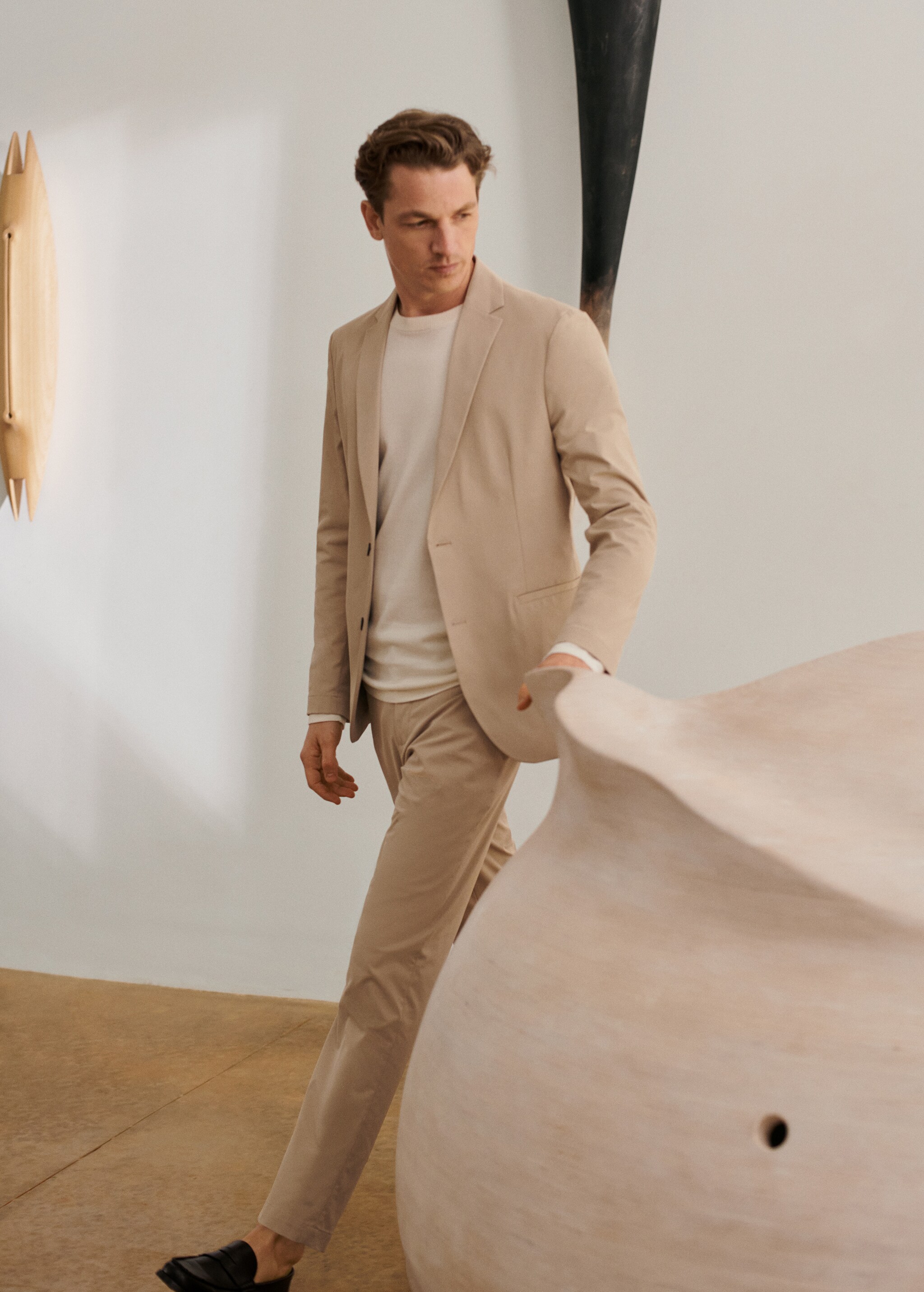 Pantalón traje slim fit tejido técnico - Detalle del artículo 5