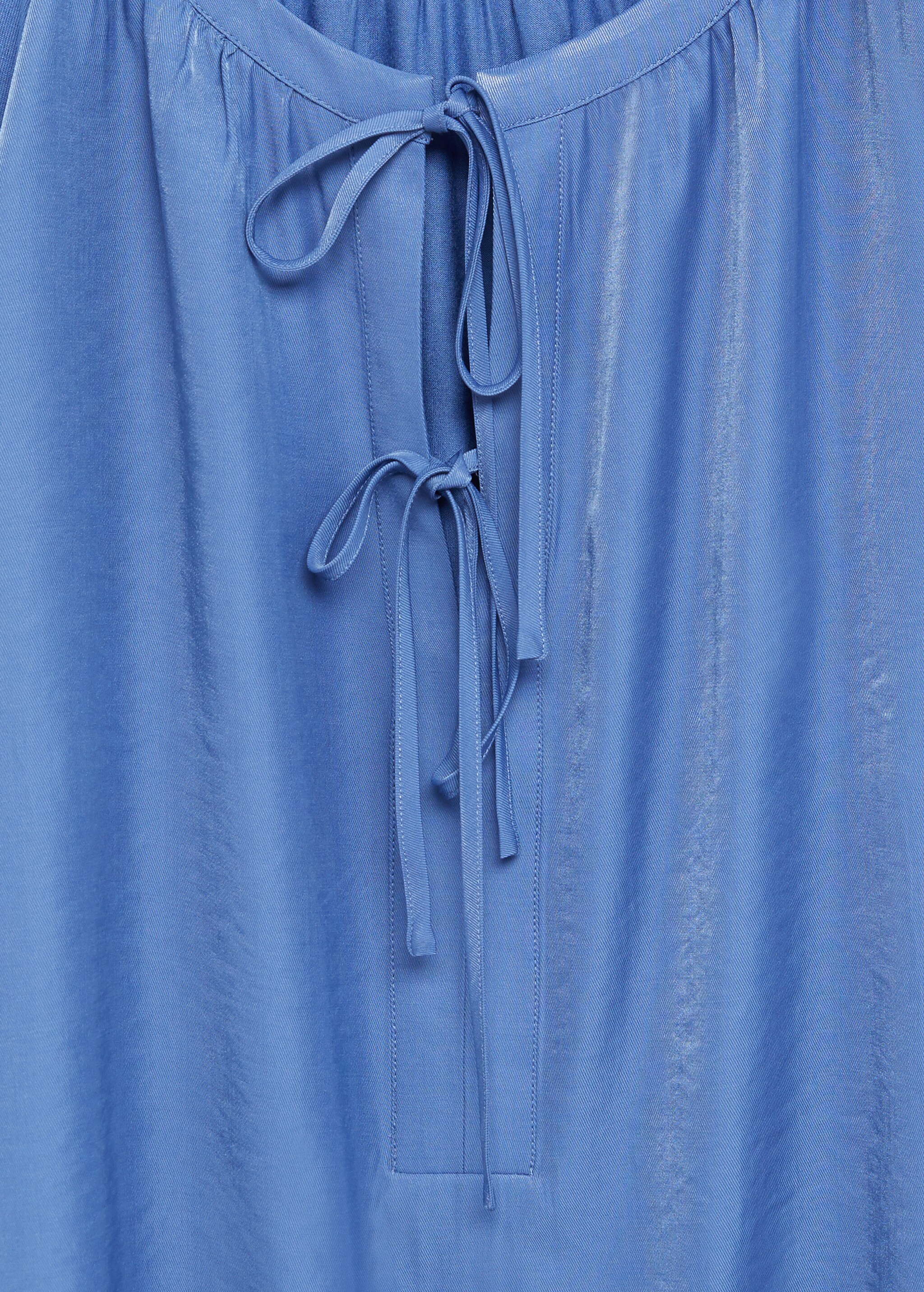 Long-sleeved t-shirt with bows - Details of the article 8