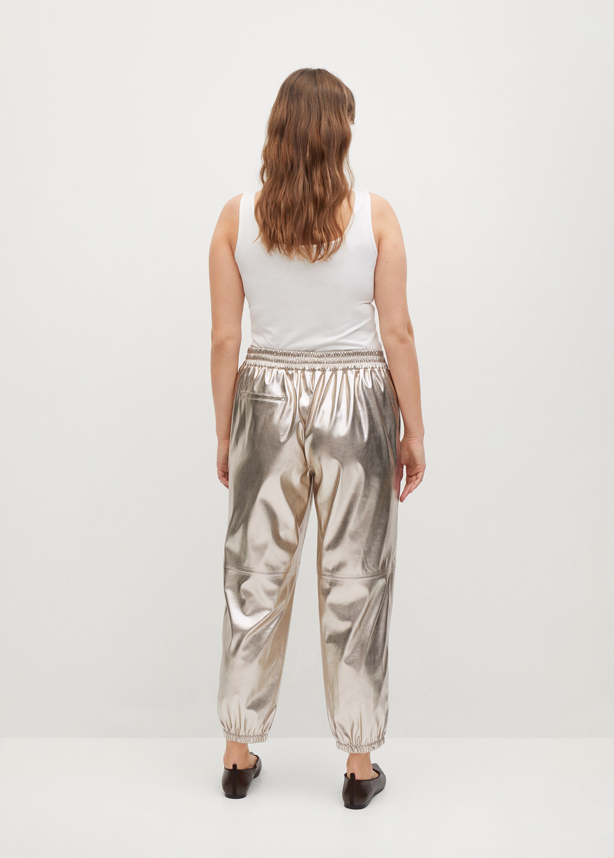 Pantalón jogger acabado metalizado - Reverso del artículo