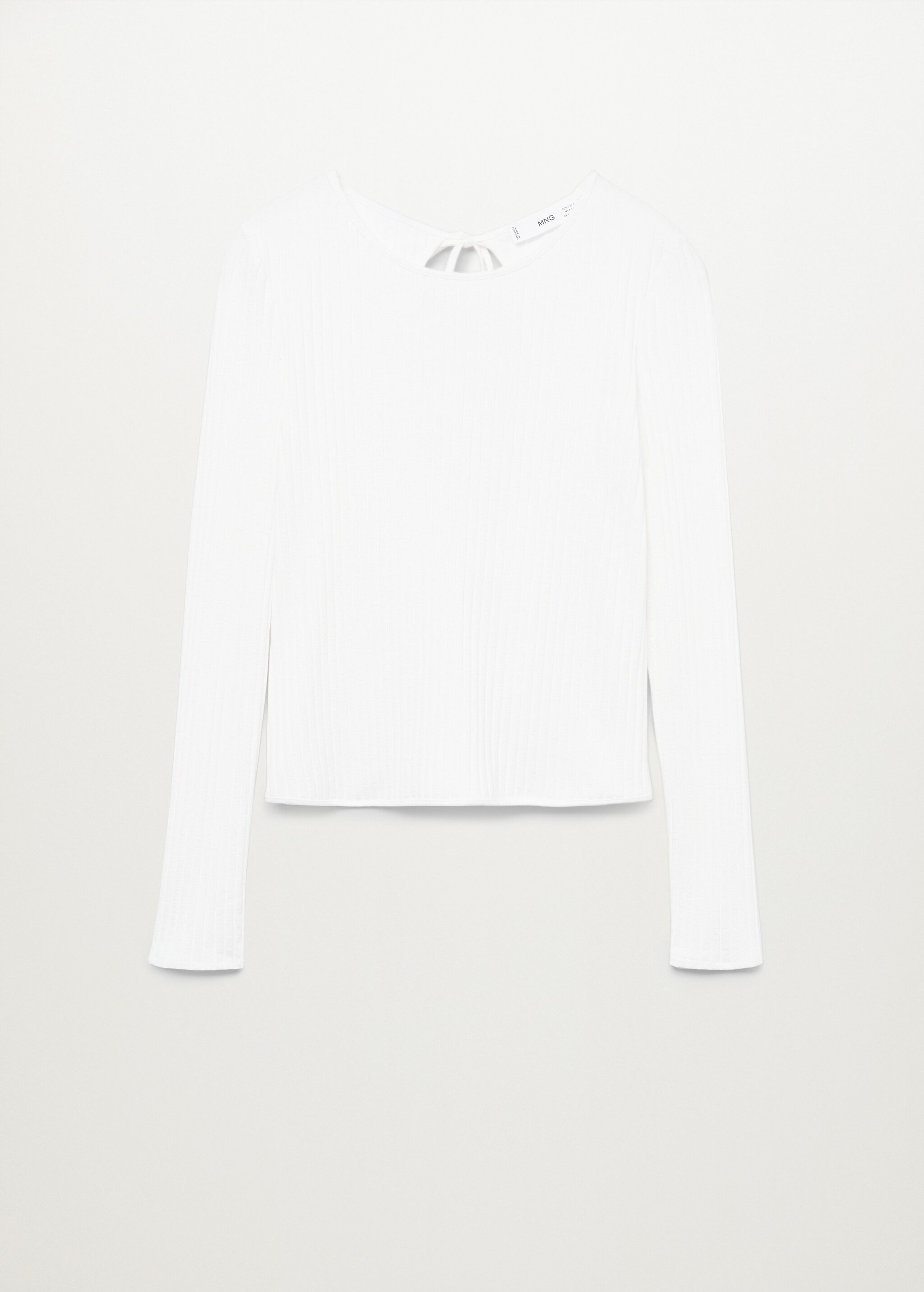 Long sleeved t-shirt with open back  - Article without model