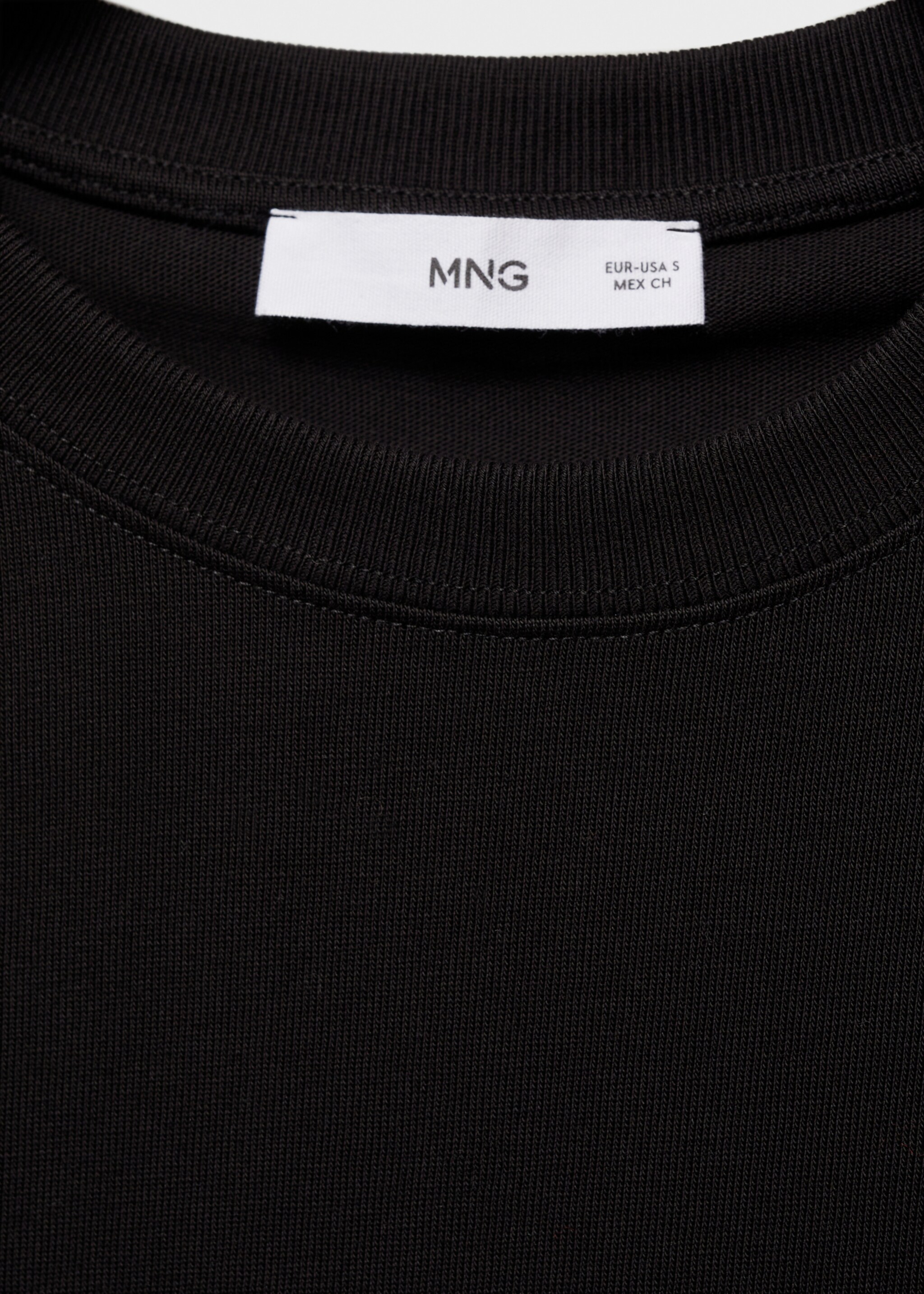 Short-sleeved cotton t-shirt - Details of the article 8, Black. Ref: 87044082-00.