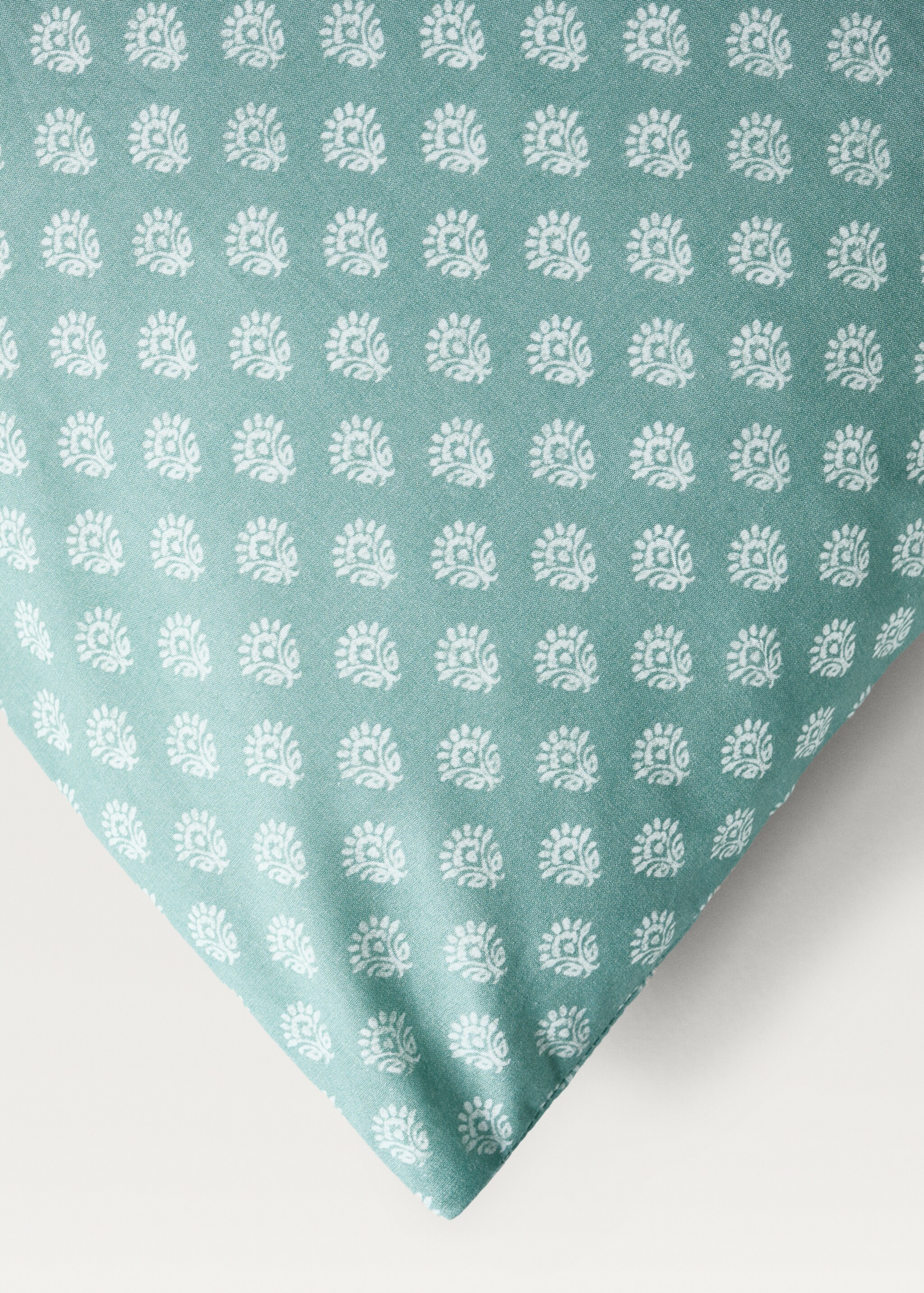 Cotton percale children's pillowcase with small flower 50x75 cm - Details of the article 3, Forest Green. Ref: 87044086-00.