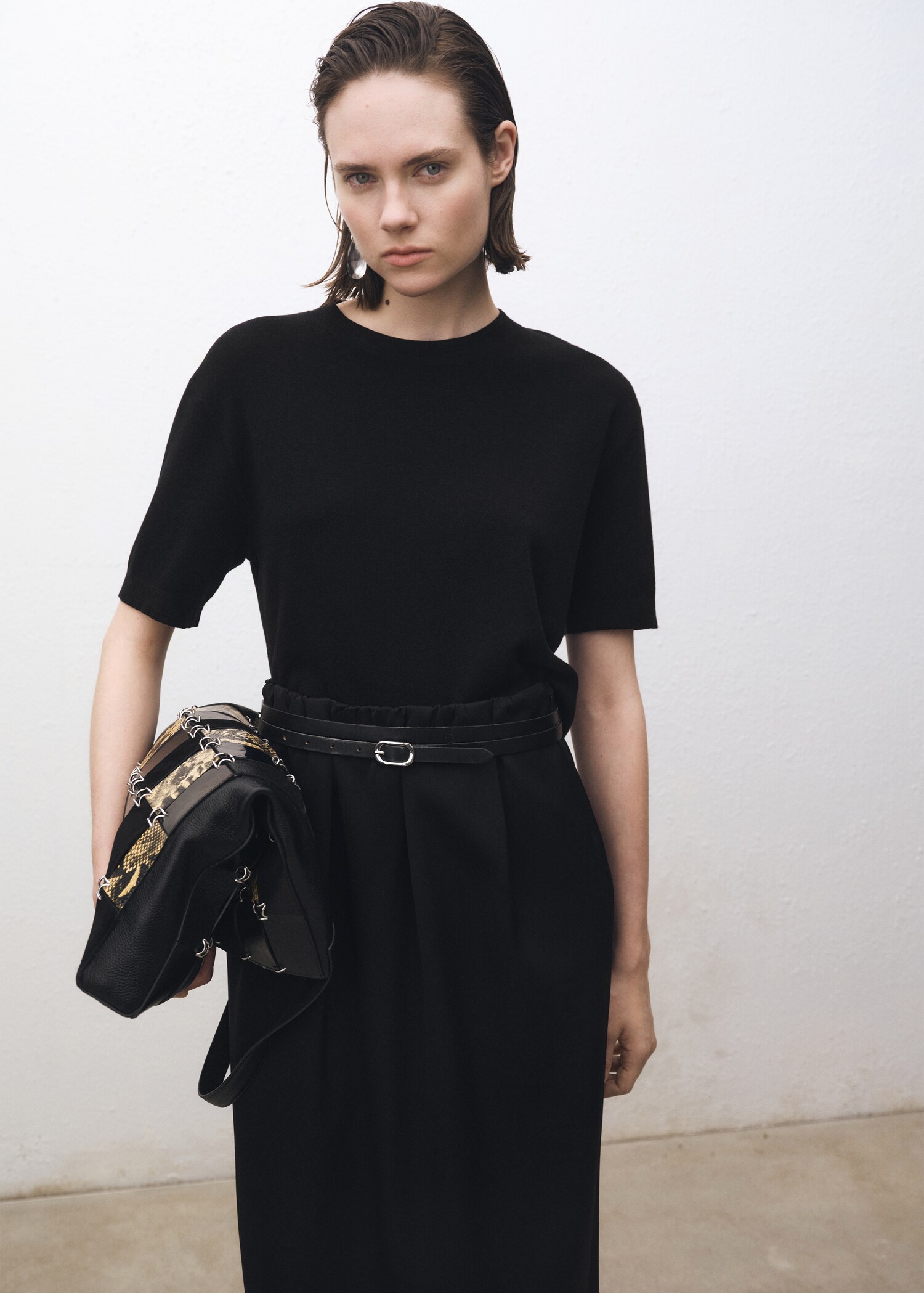 Short-sleeved wool-blend sweater - Medium plane