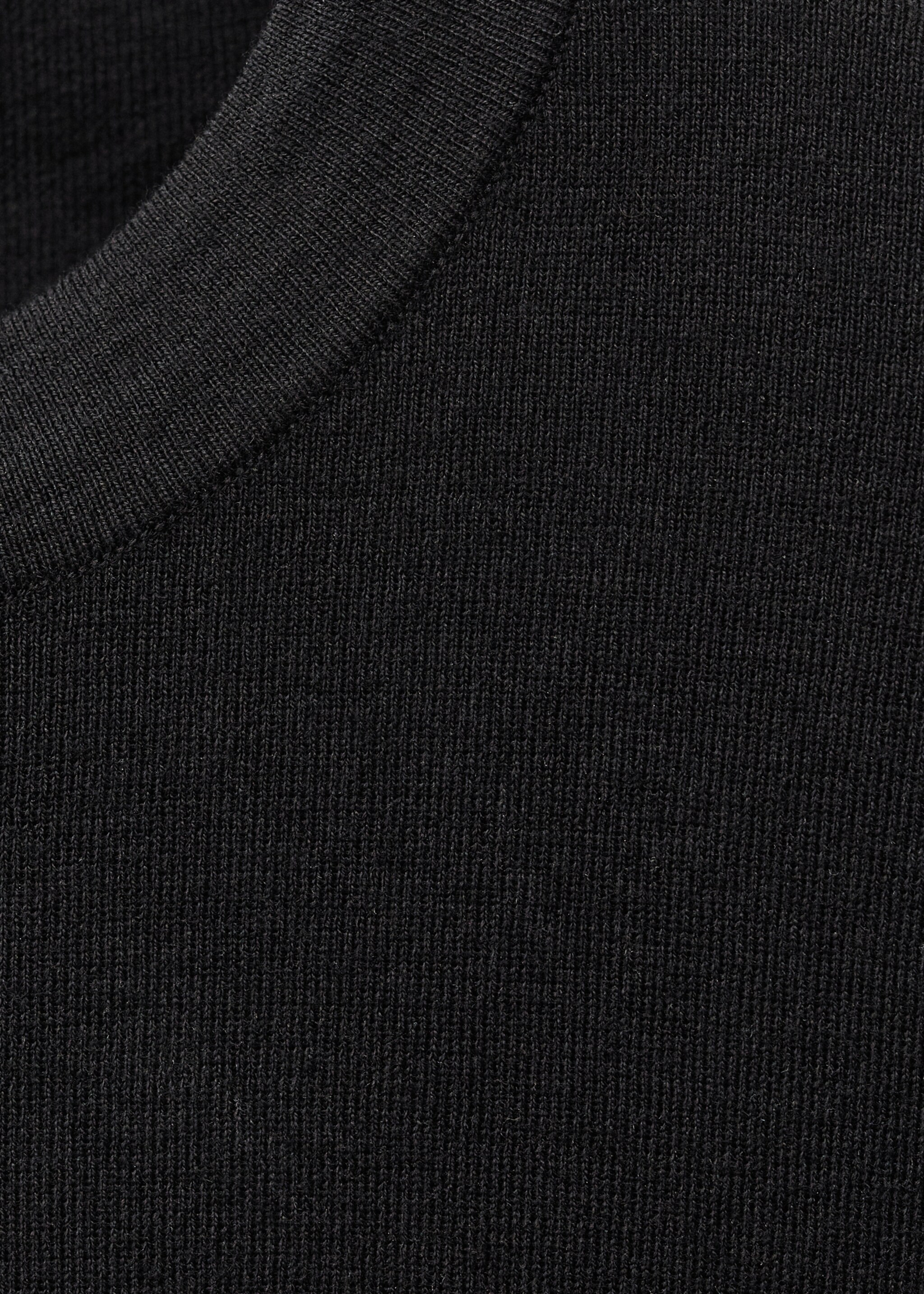 Short-sleeved wool-blend sweater - Details of the article 8, Black. Ref: 87044089-00.