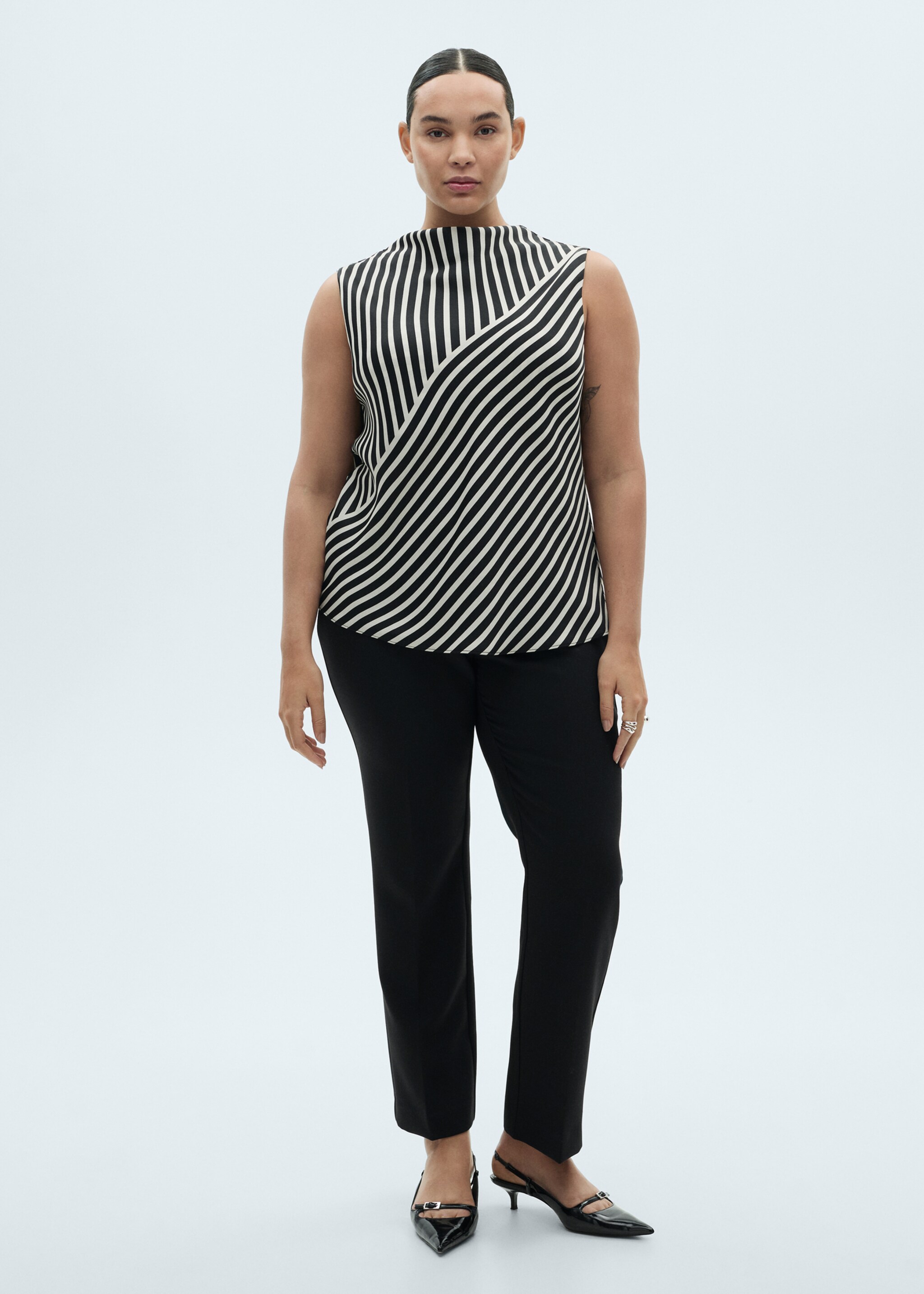 Striped perkins-neck blouse - Details of the article 3, Black. Ref: 87044091-00.