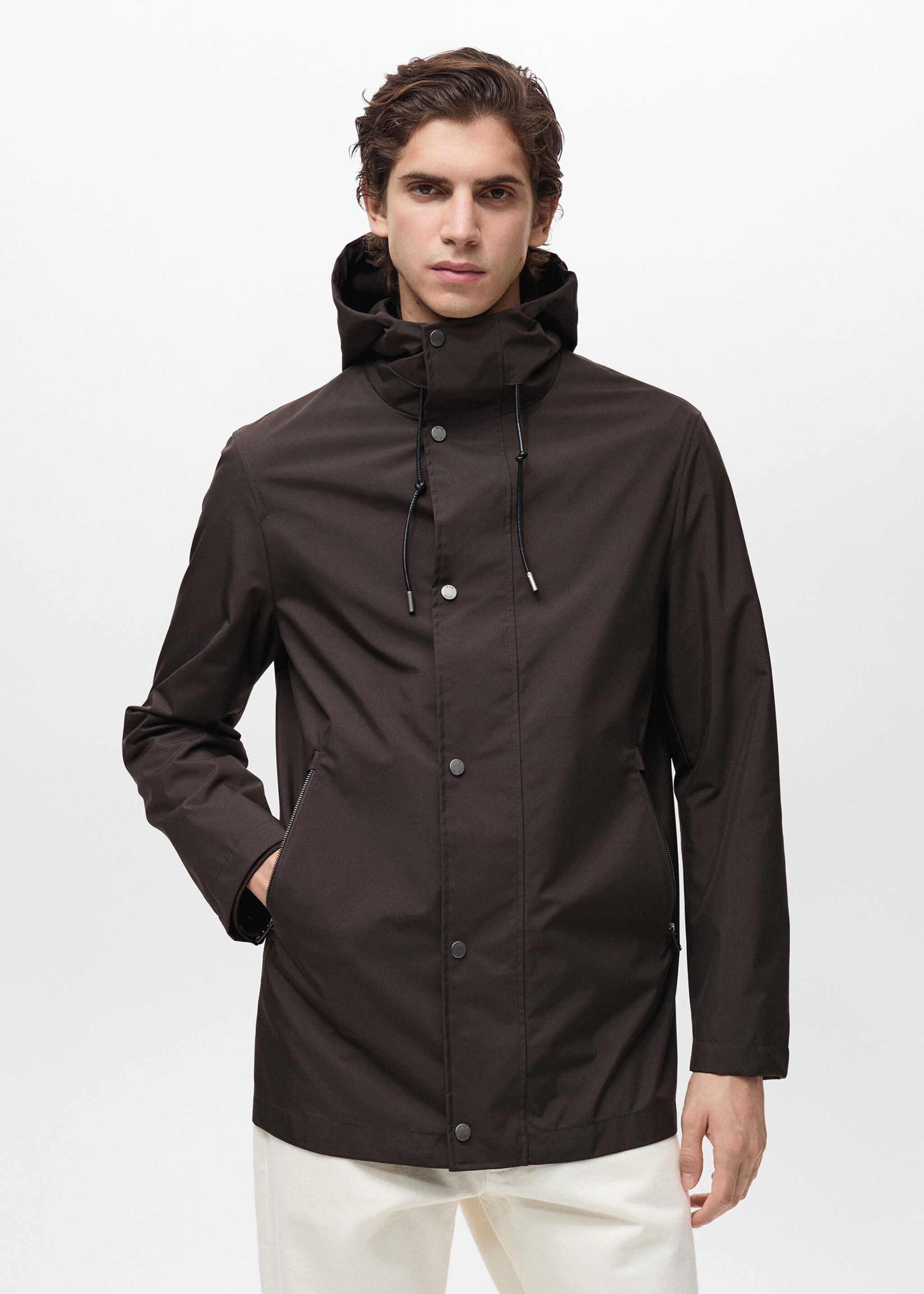 Water-repellent hooded parka - Medium plane, Chocolate. Ref: 87044390-00.