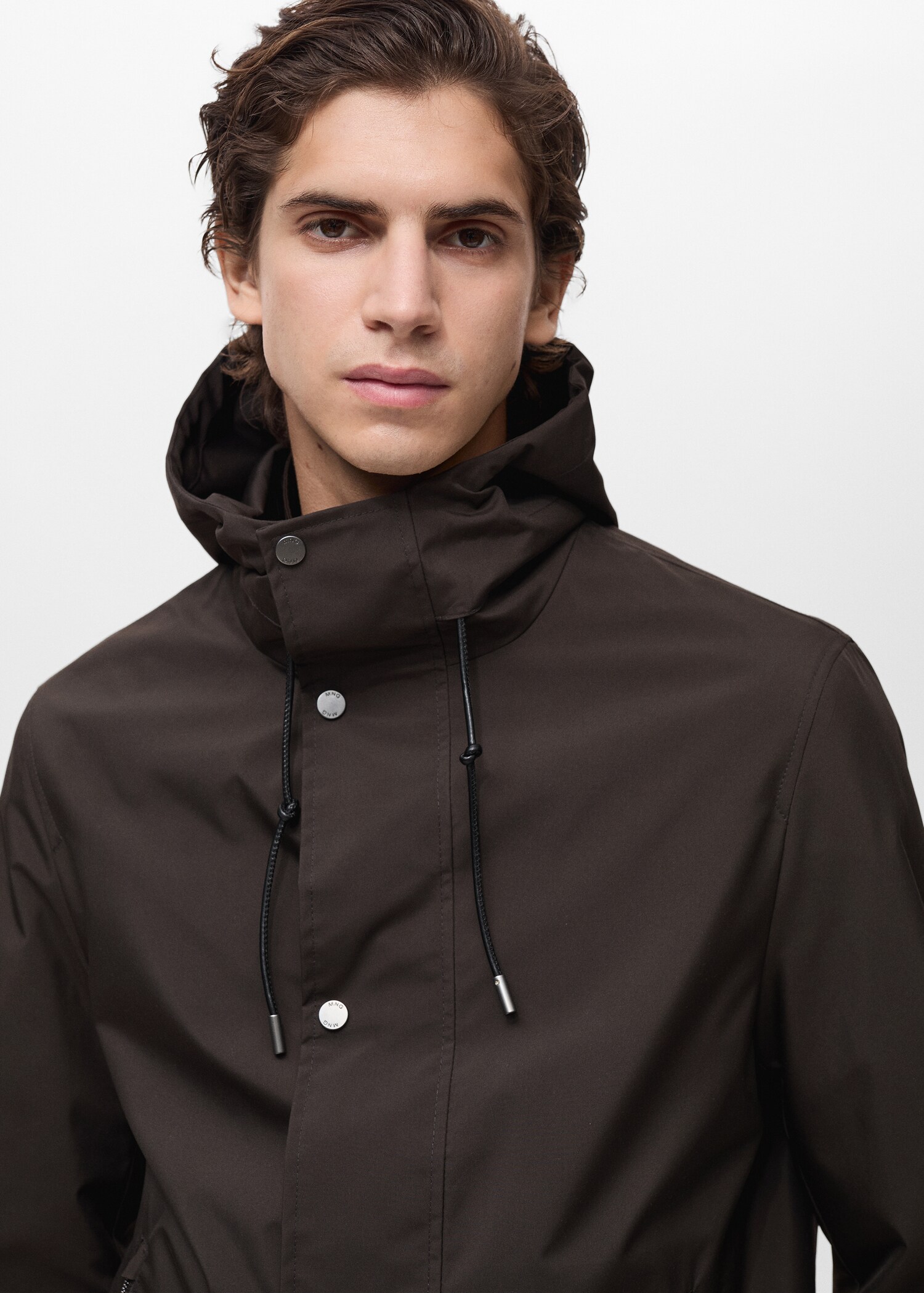 Water-repellent hooded parka - Details of the article 1