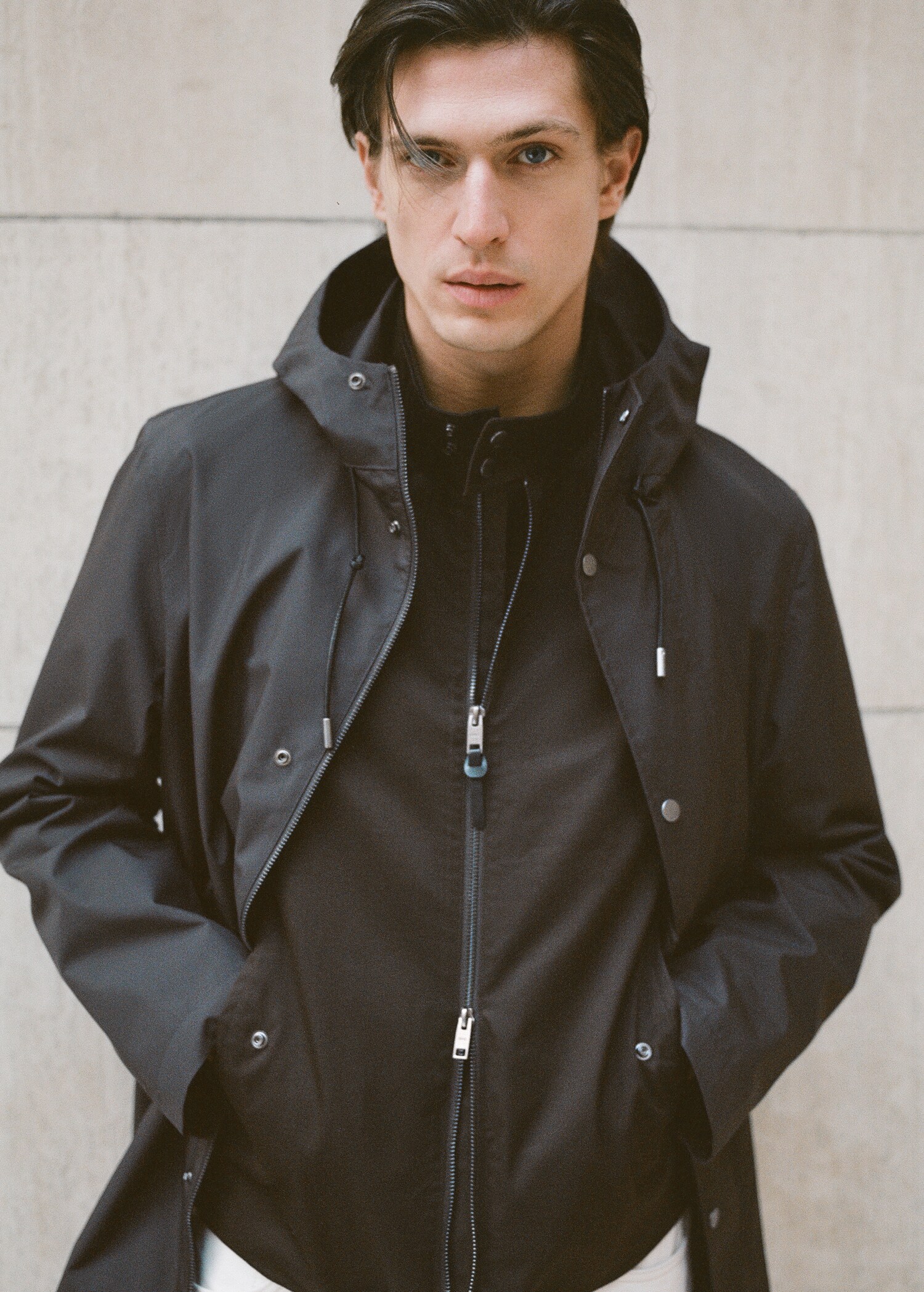 Water-repellent hooded parka - Details of the article 3