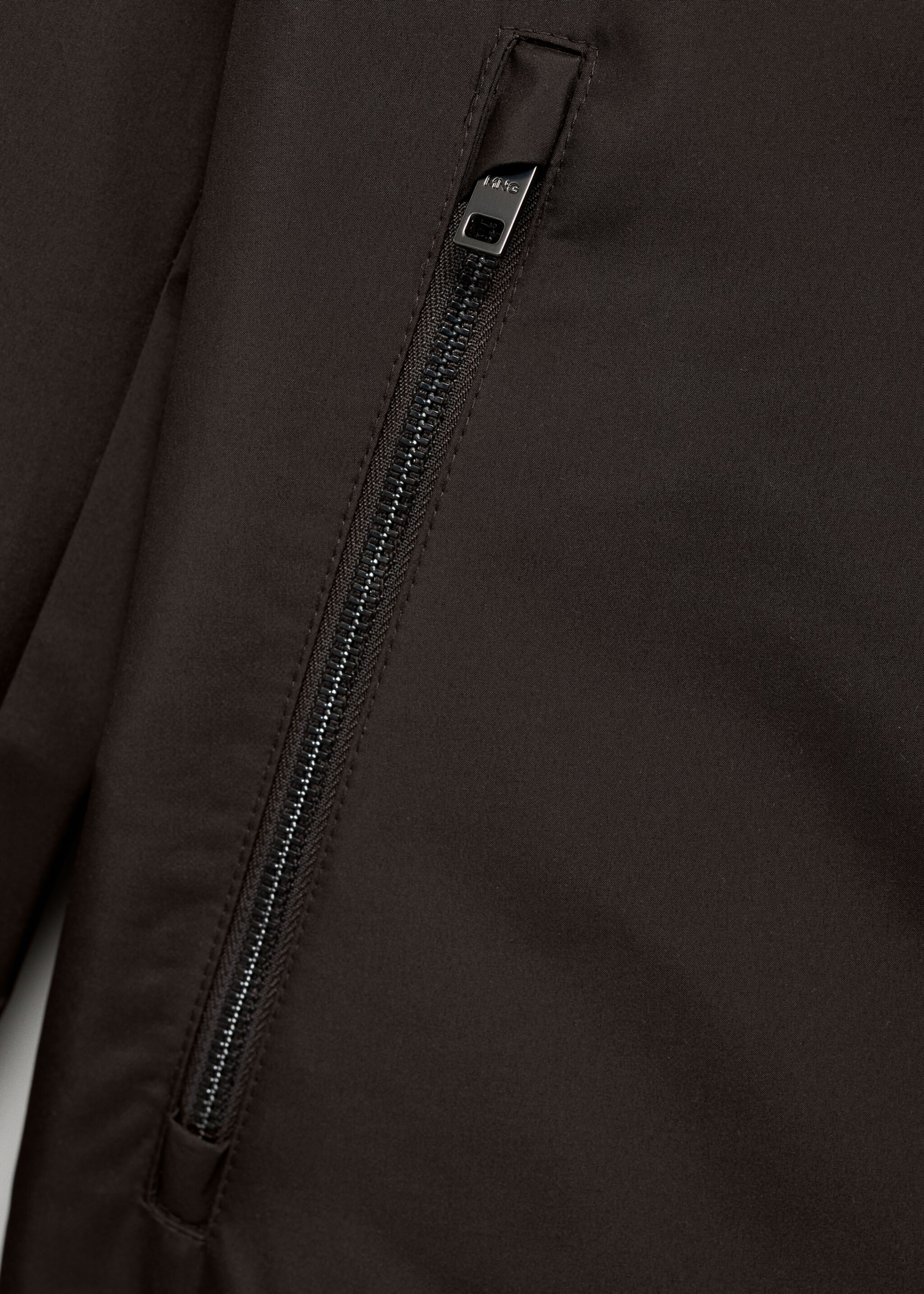 Water-repellent hooded parka - Details of the article 8, Chocolate. Ref: 87044390-00.