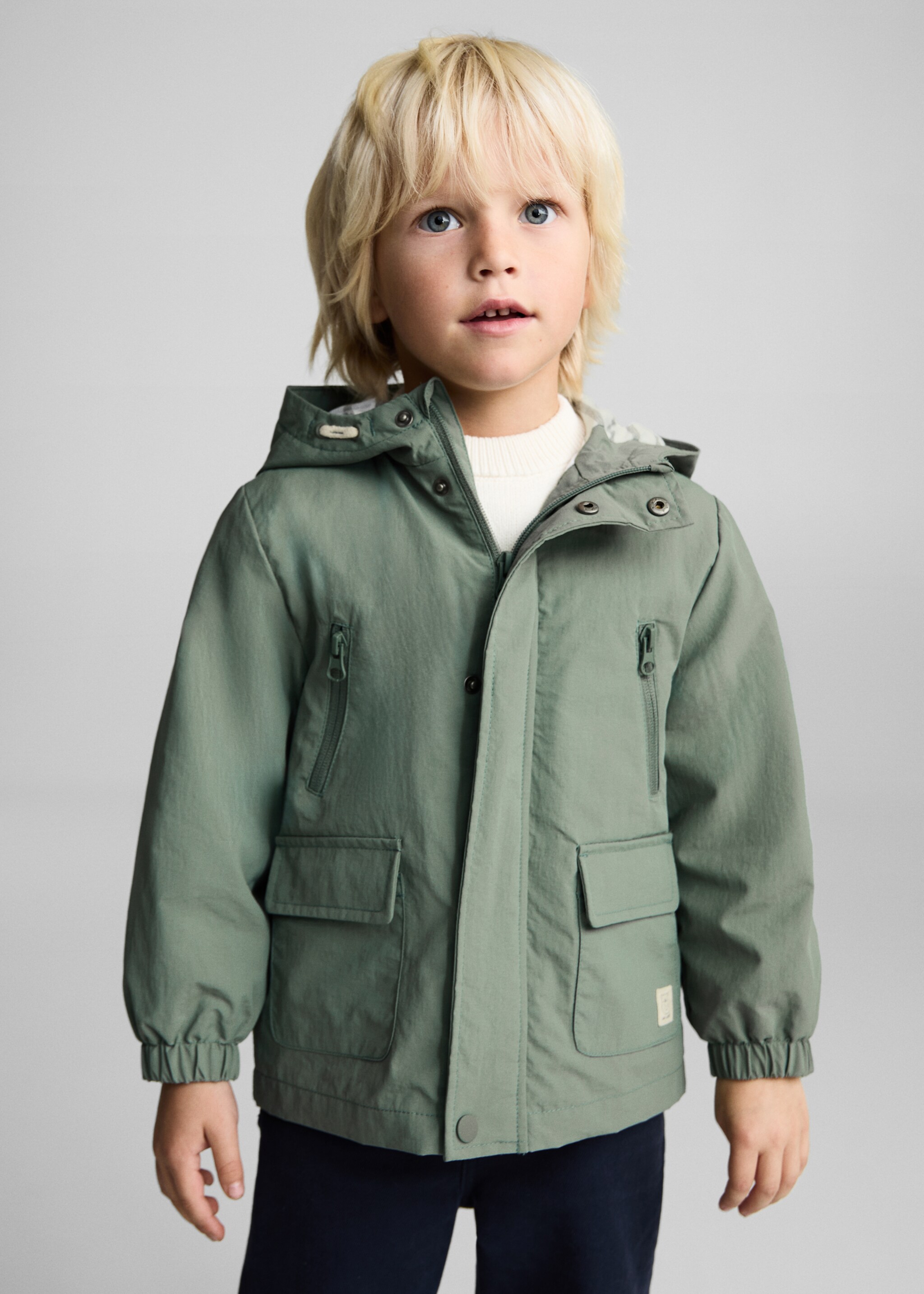 Quilted hooded parka - Medium plane, Pastel Green. Ref: 87044400-00.