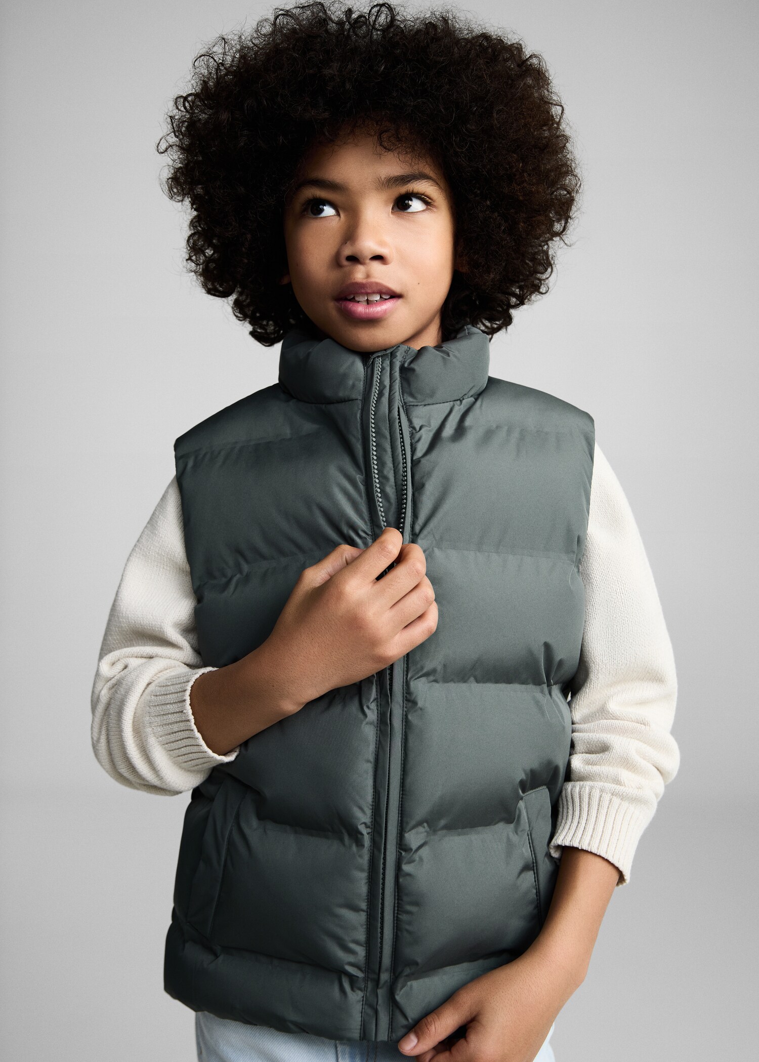 Quilted gilet with pockets - Medium plane