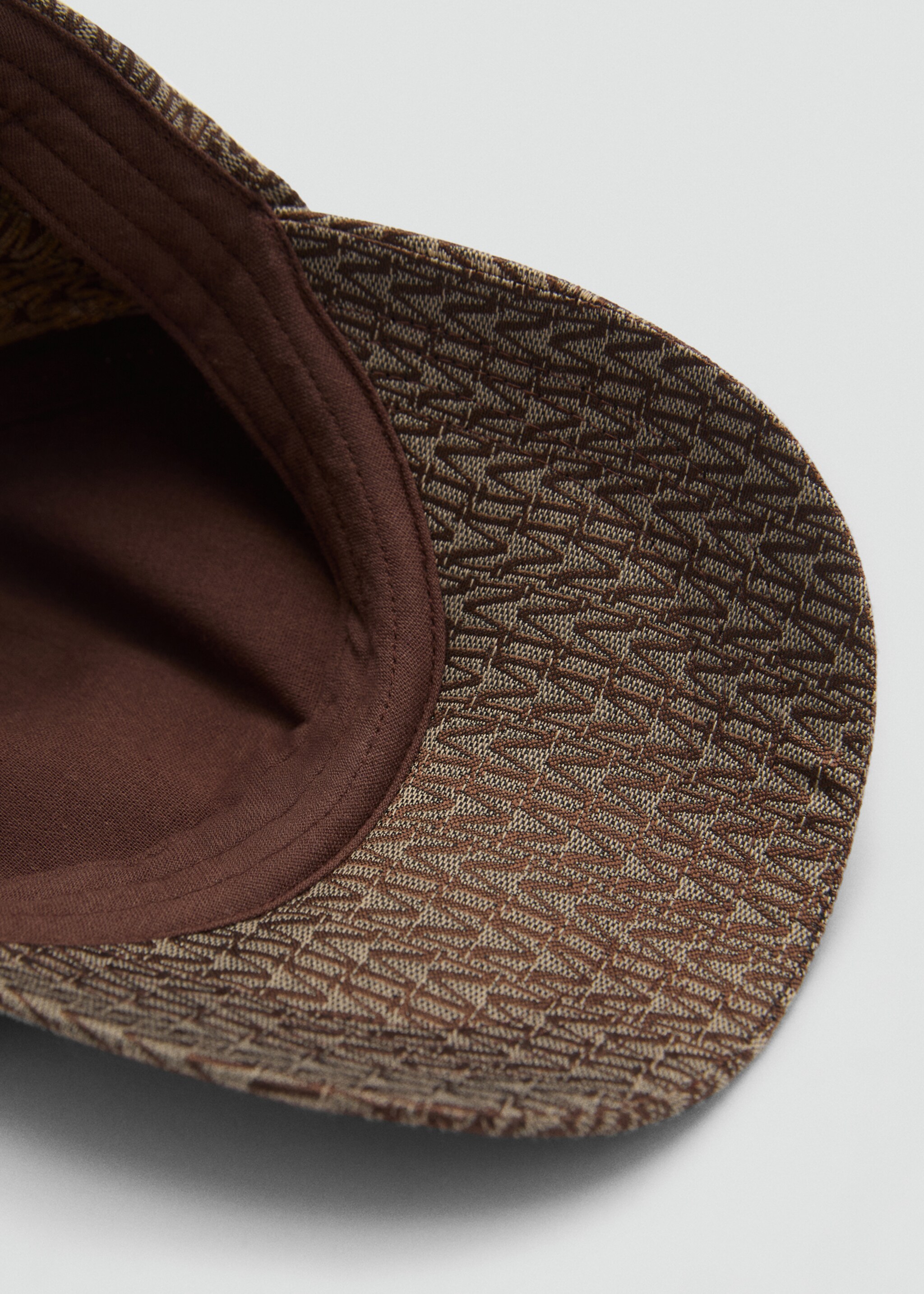 Cap with printed mango logo - Details of the article 2, Beige. Ref: 87044408-00.