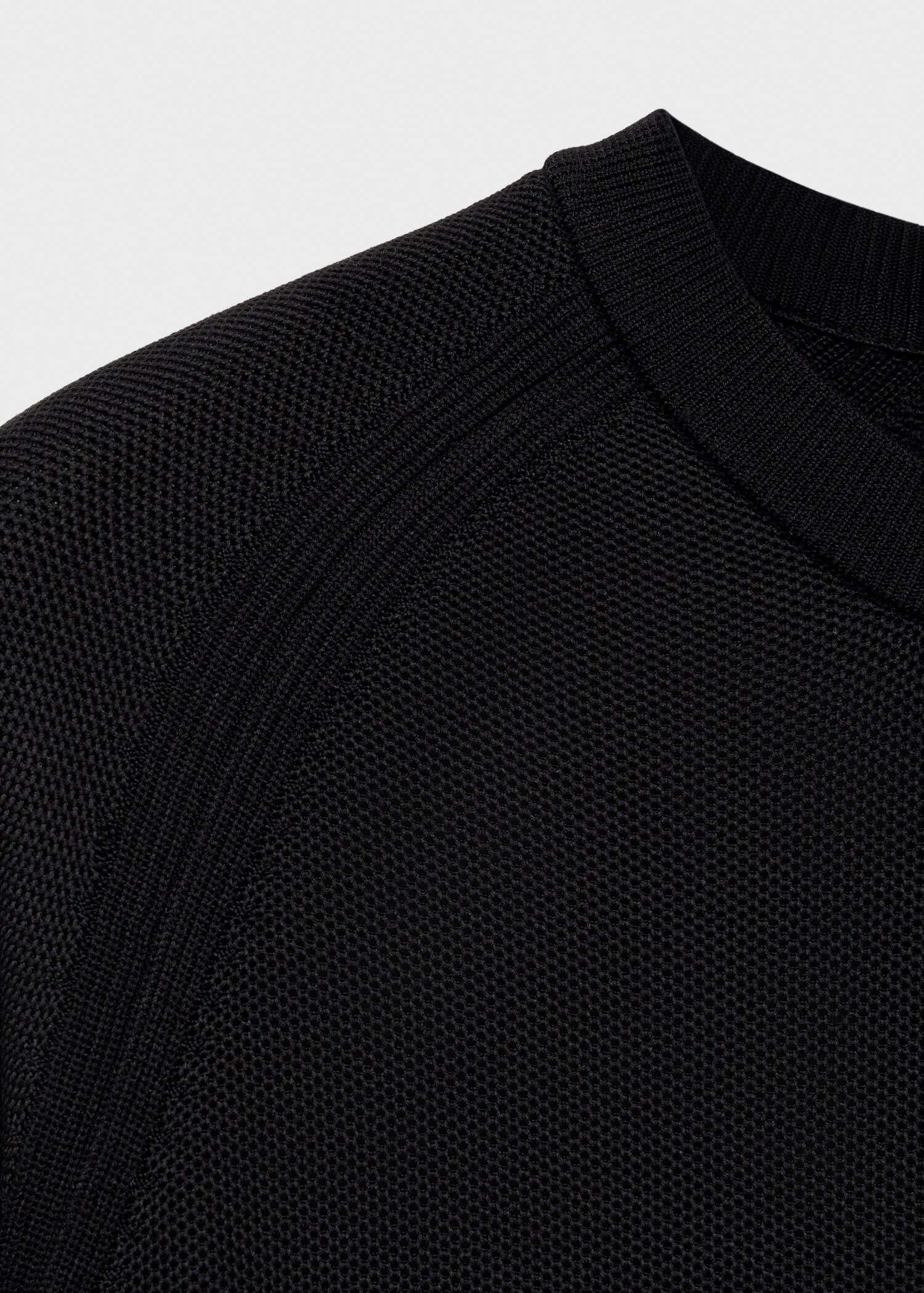 Breathable sweater with COOLMAX® technology - Details of the article 0