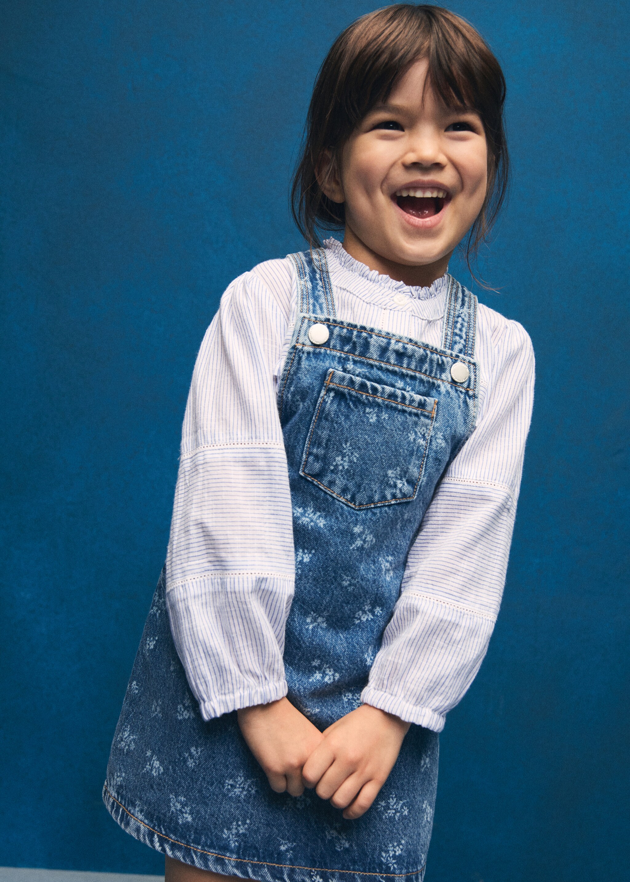 Striped voile blouse - Details of the article 6, Indigo Blue. Ref: 87044795-00.