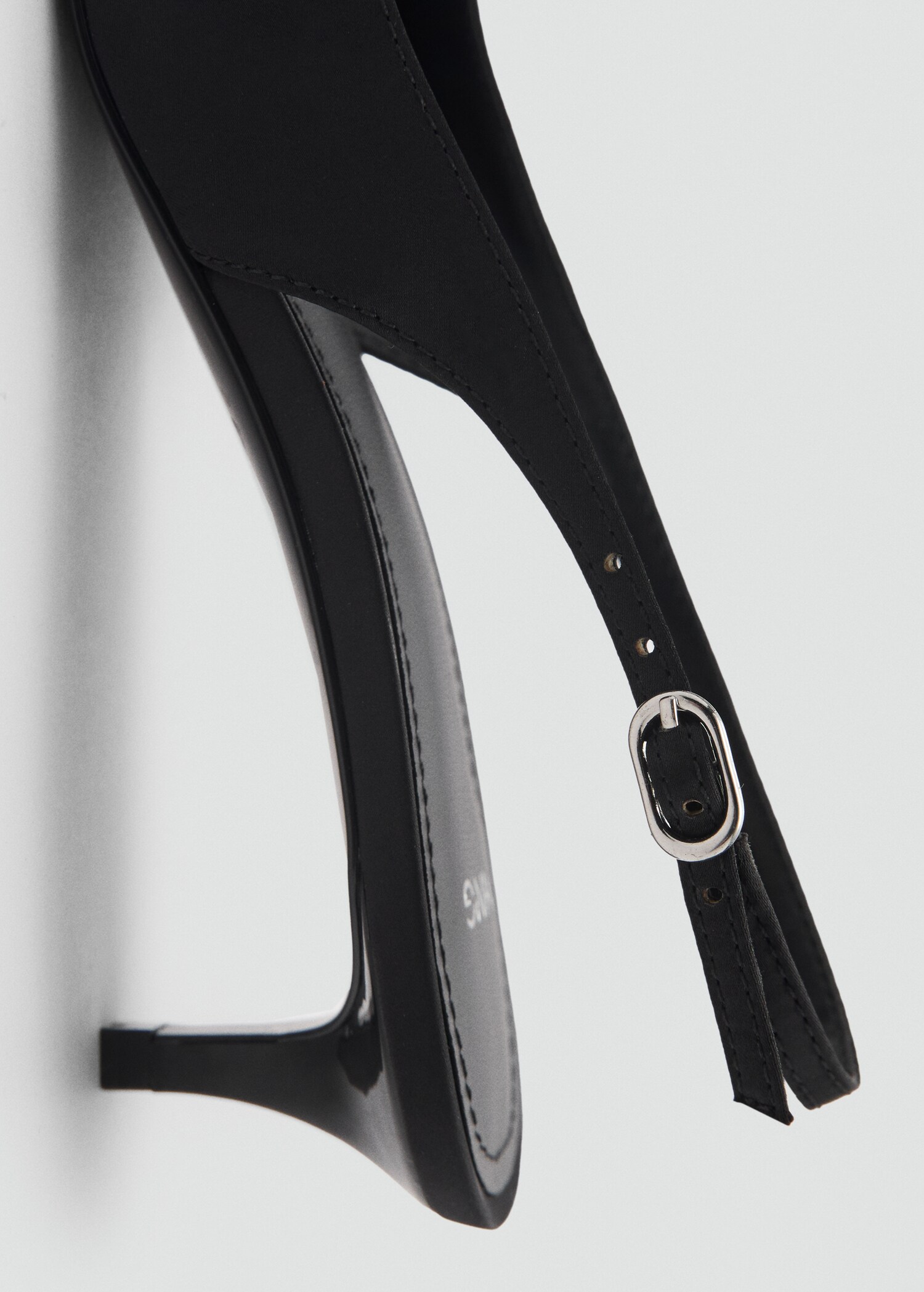 Spitz zulaufende Pumps mit Schleife - Detail des Artikels 1