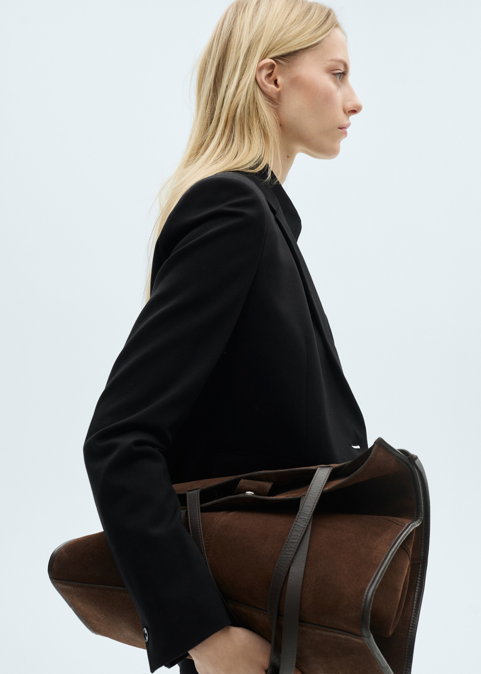 Suit blazer with flap pockets - Medium plane, Black. Ref: 87044808-00.