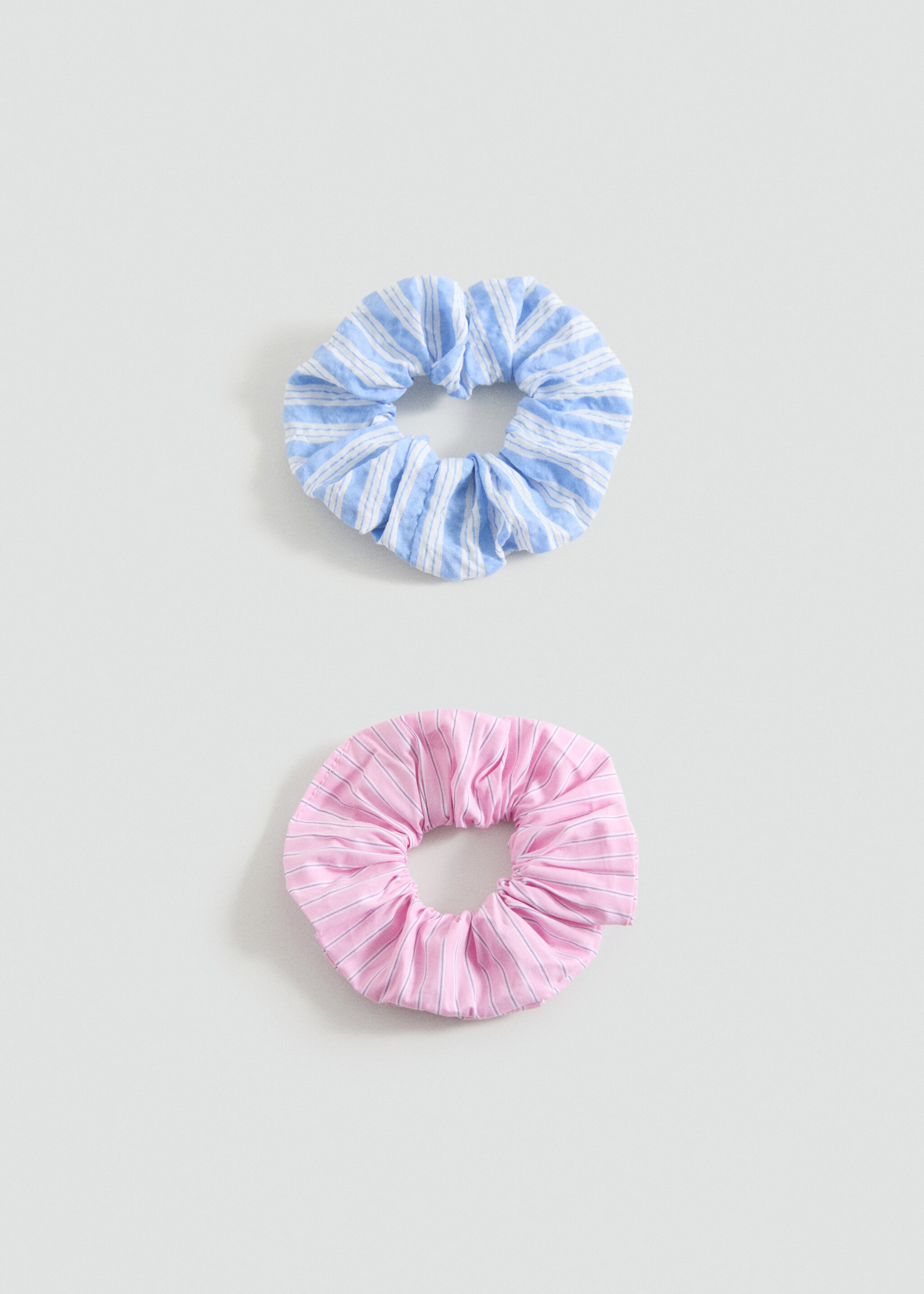 2-pack hårsnoddar fuskpäls - Artikel utan modell, Himmelblå. Ref: 87045141-00.