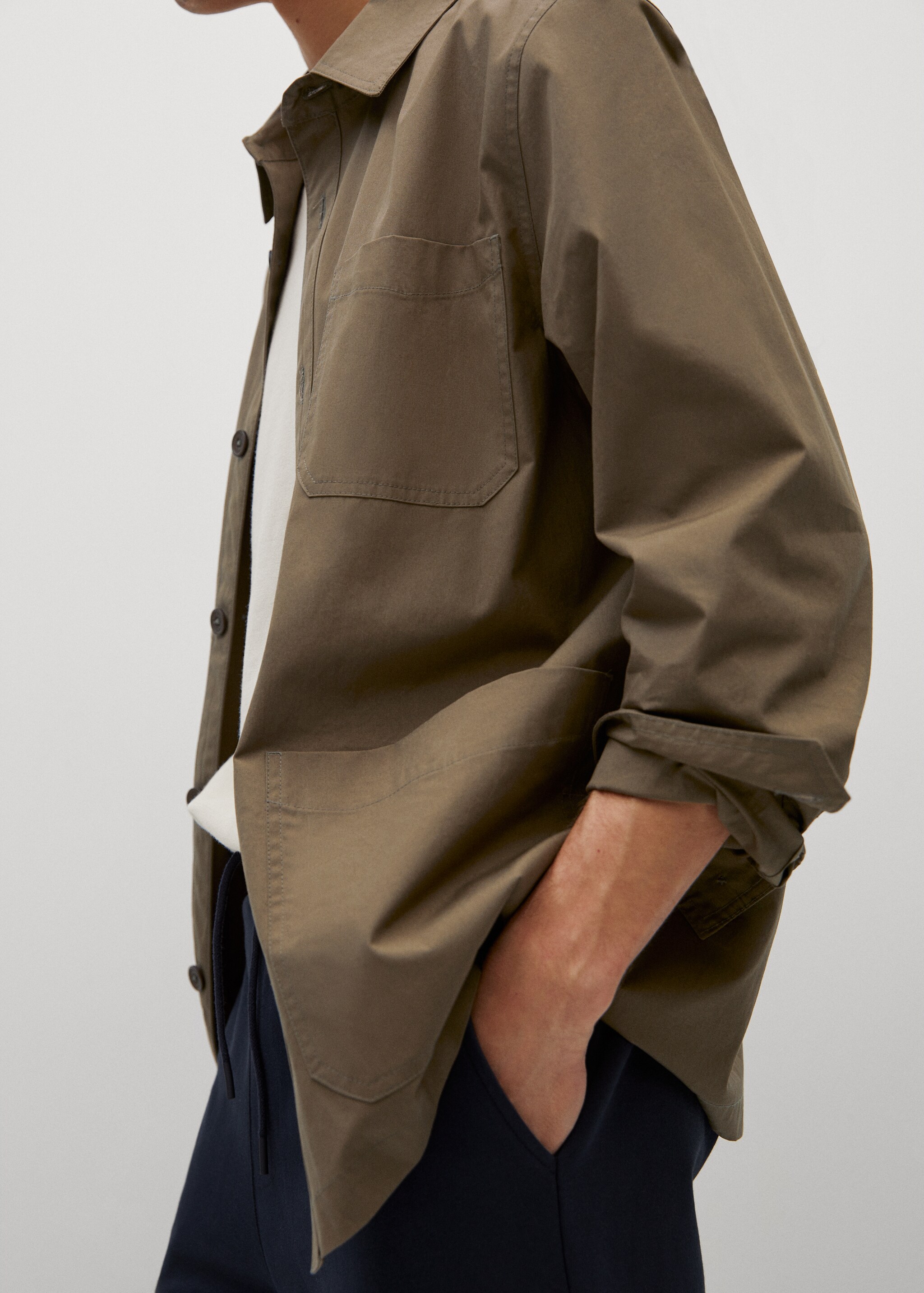 Sobrecamisa algodón bolsillos - Detalle del artículo 3