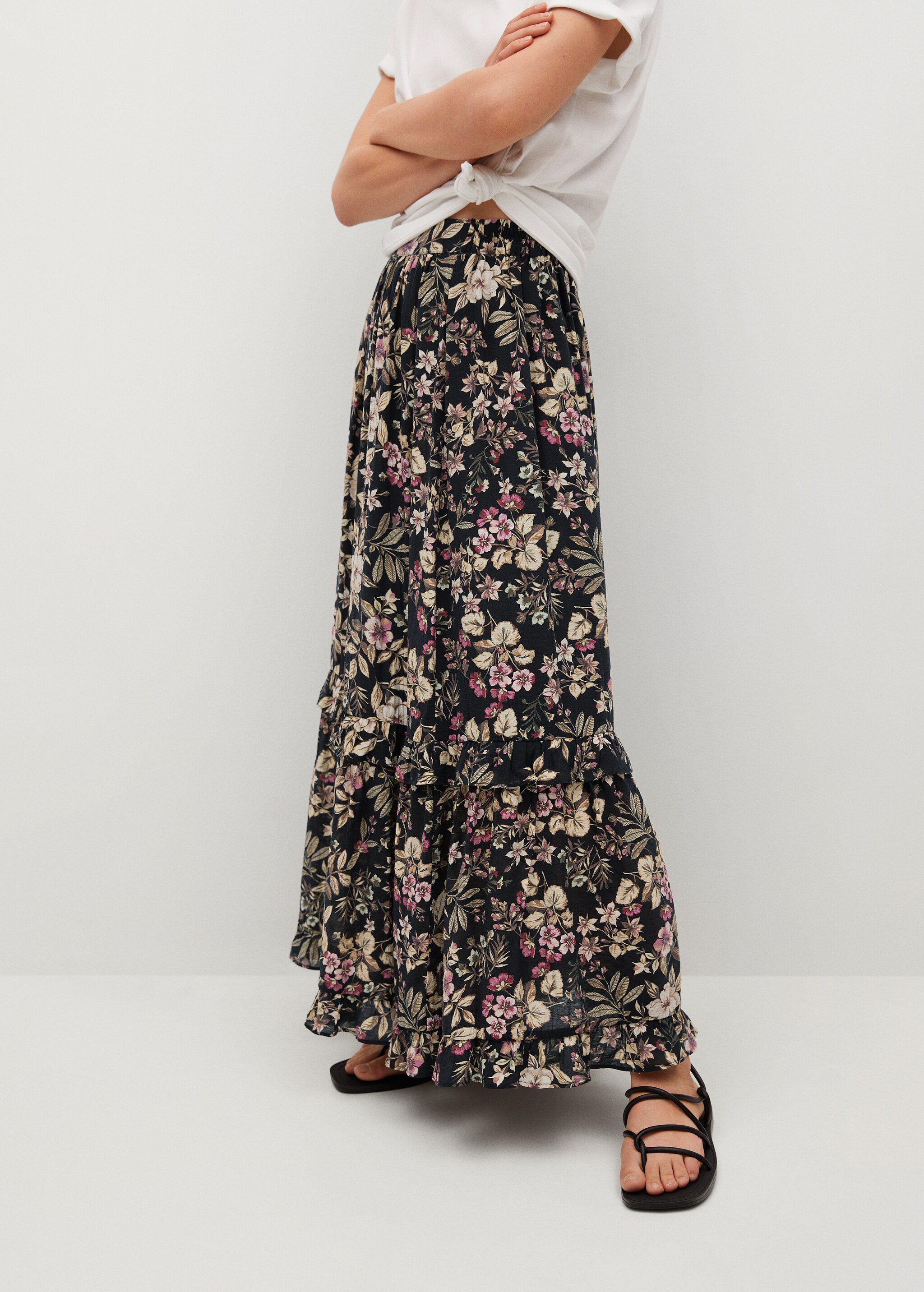 Falda estampada volantes - Plano medio